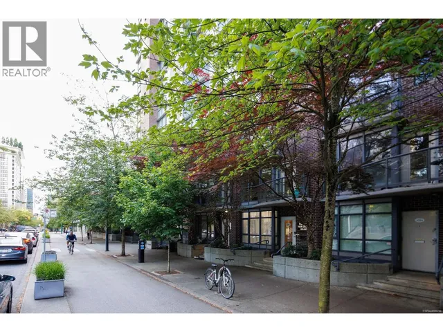 1082 HORNBY STREET, Vancouver 2