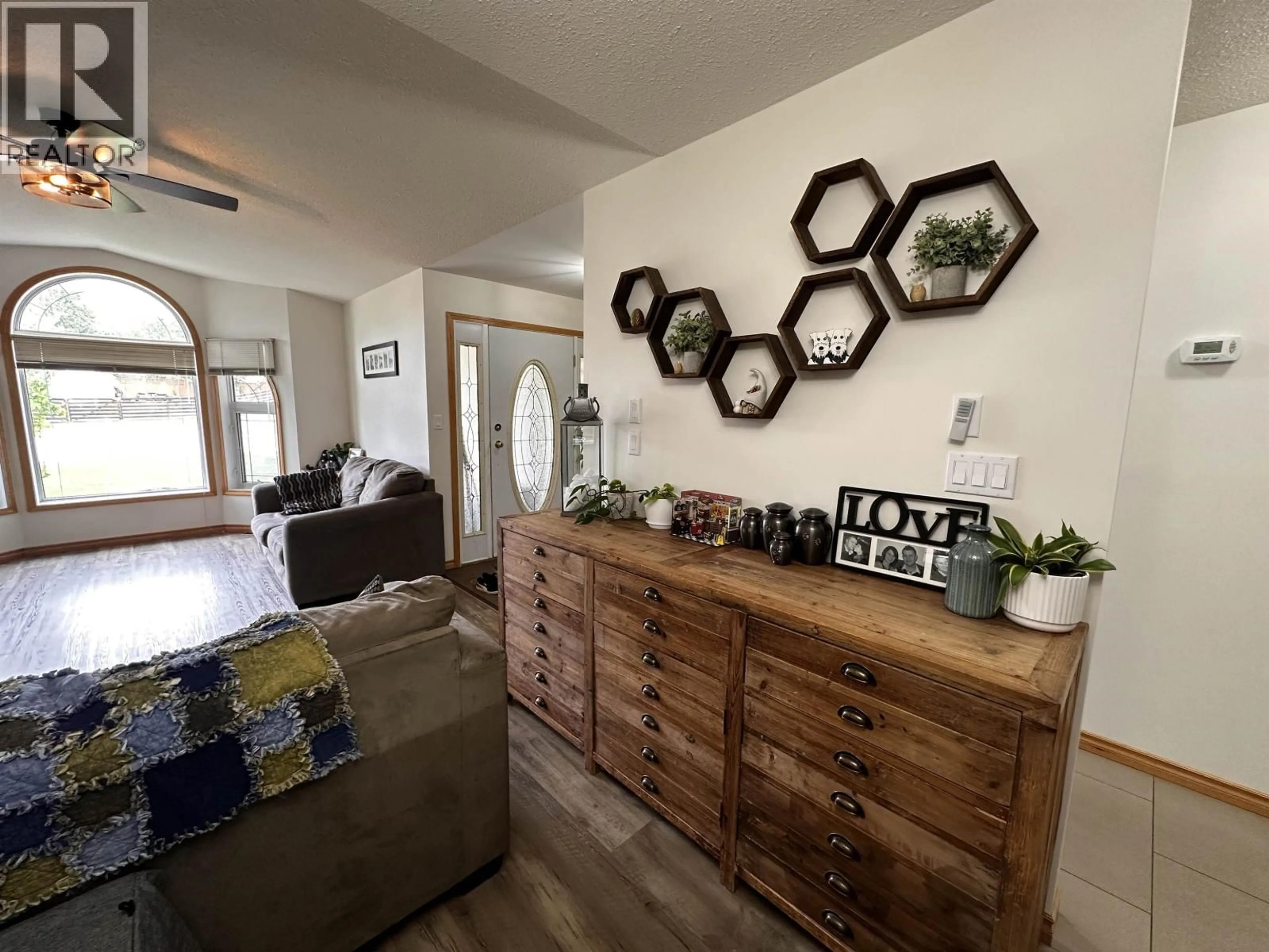 A pic of a room for 5512 MINNAKER CRESCENT, Fort Nelson British Columbia V0C1R0