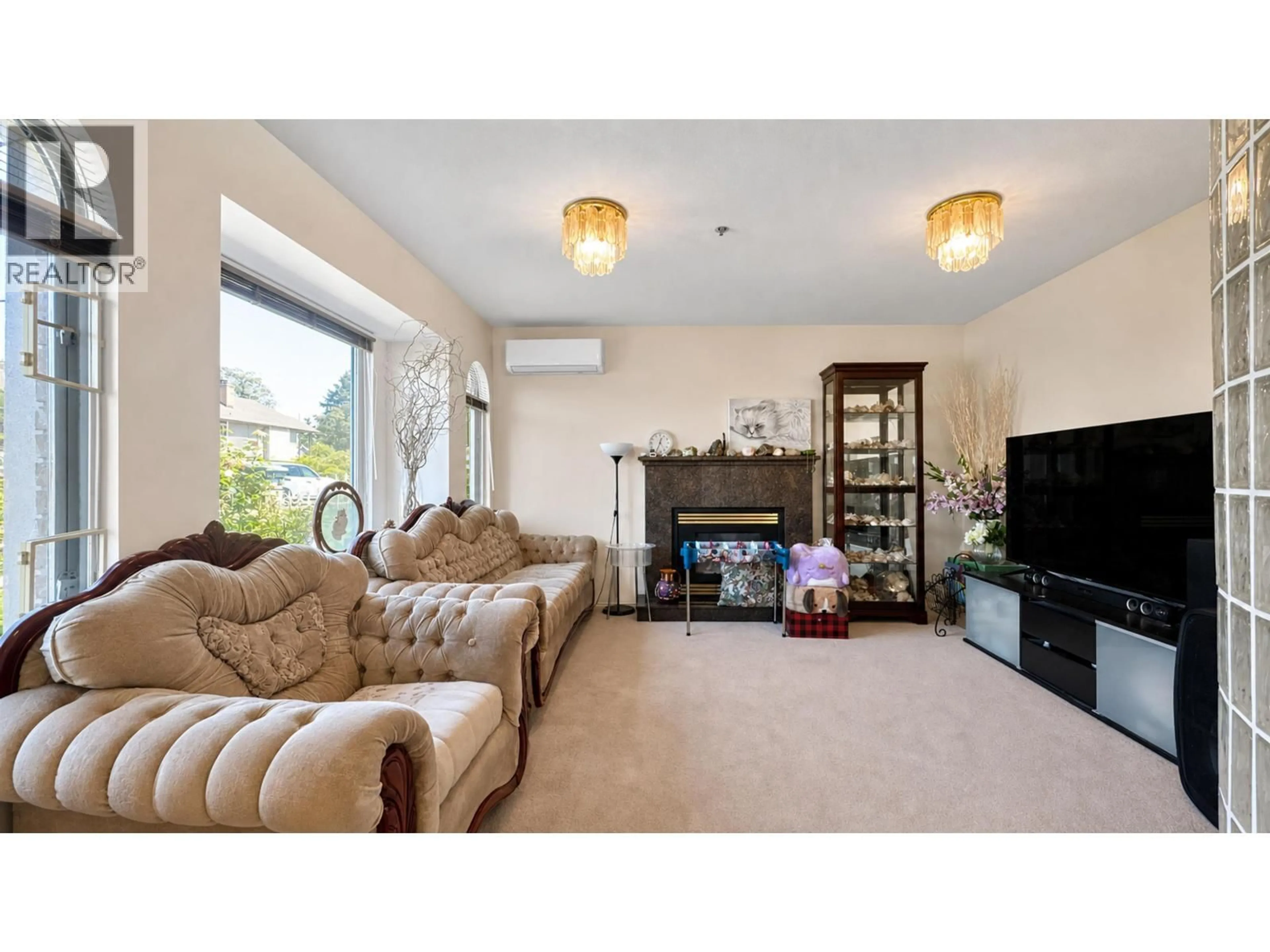 Living room with furniture, unknown for 2776 GEORGIA STREET, Vancouver British Columbia V5K2K2