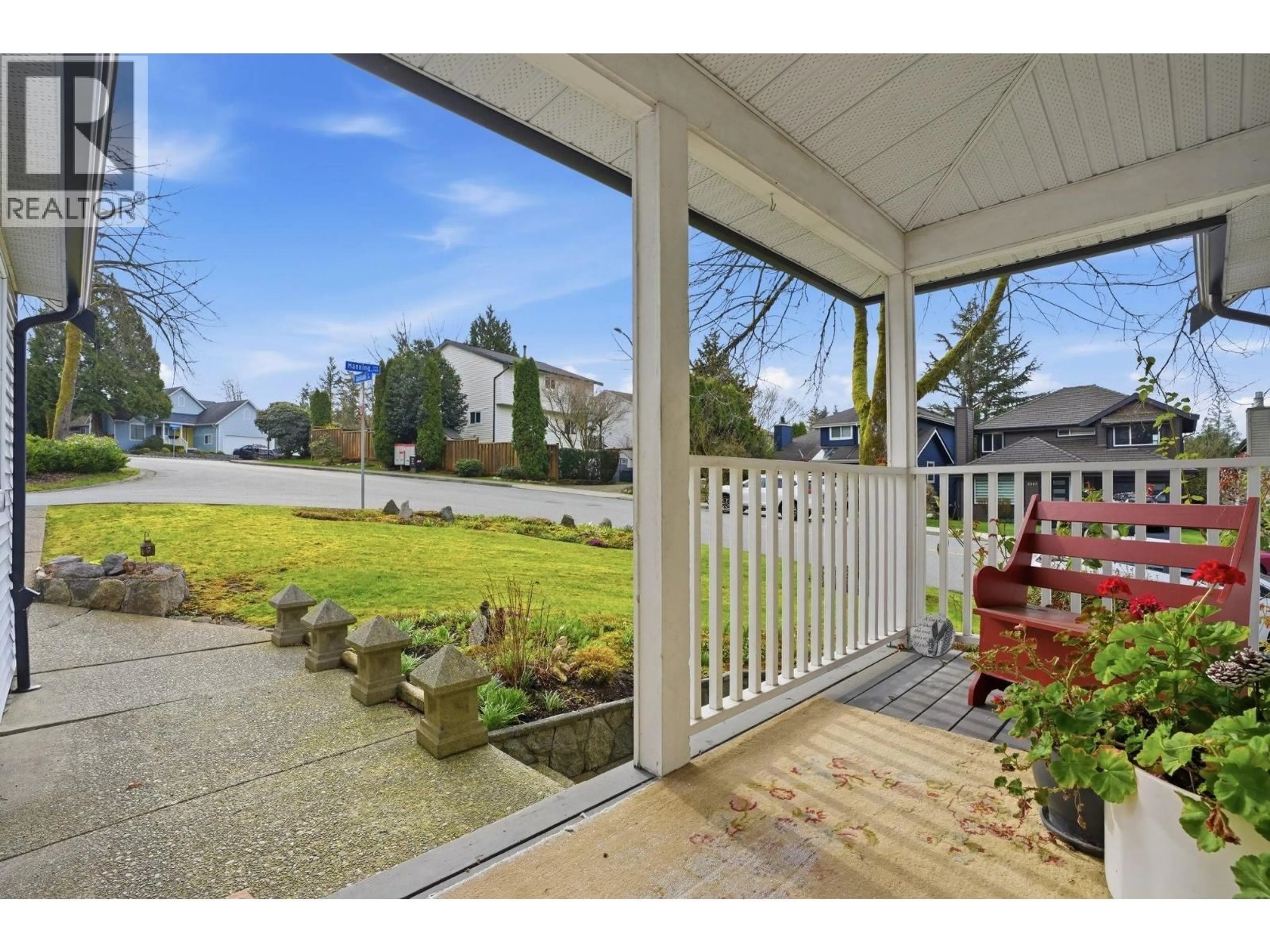 Unknown for 3300 MANNING CRESCENT, North Vancouver British Columbia V7H2R6