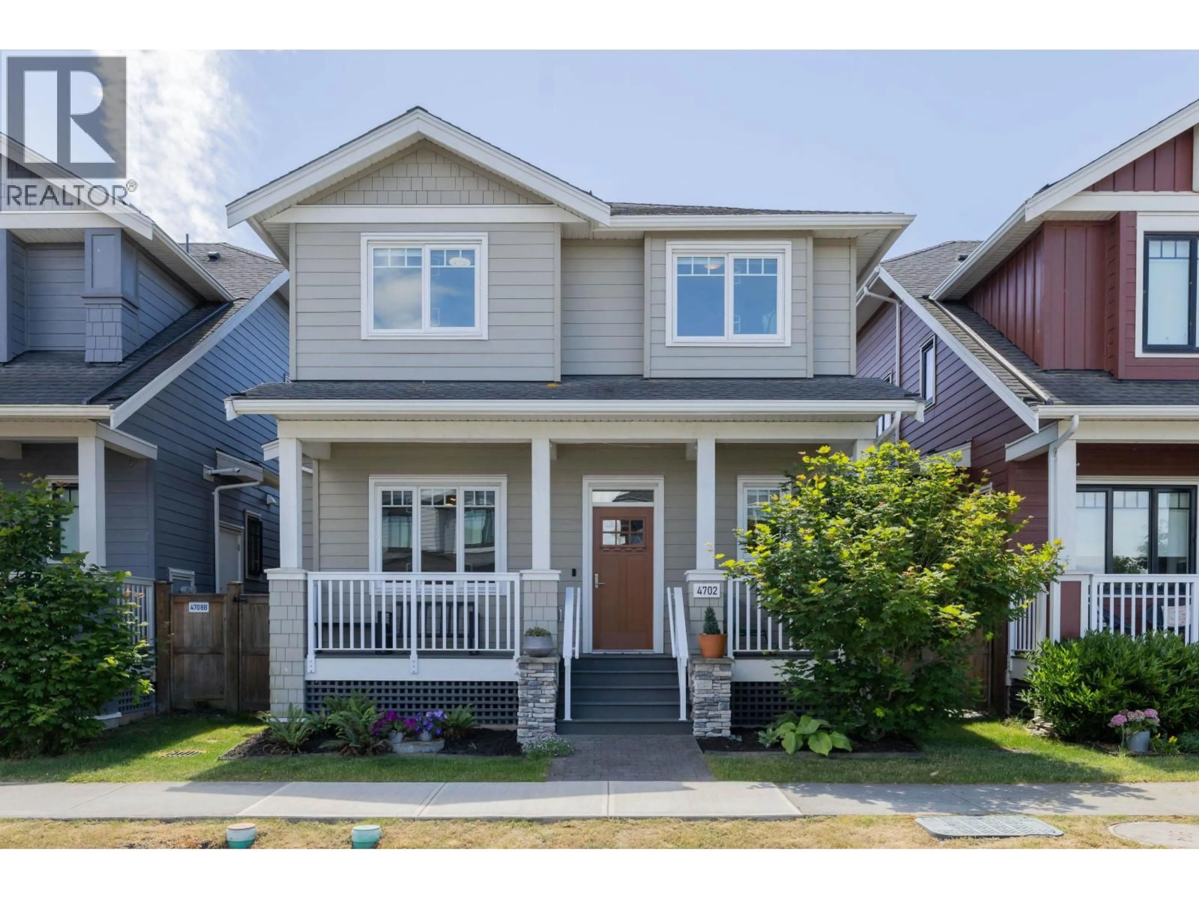 Home with vinyl exterior material, street for 4702 HAZELNUT WAY, Delta British Columbia V4M0C5