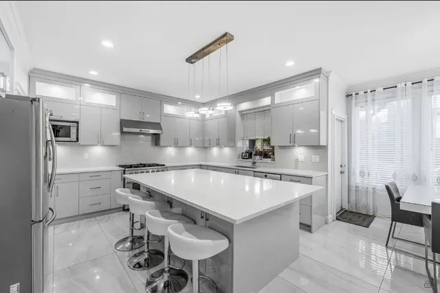 15039 69 AVENUE, Surrey 4