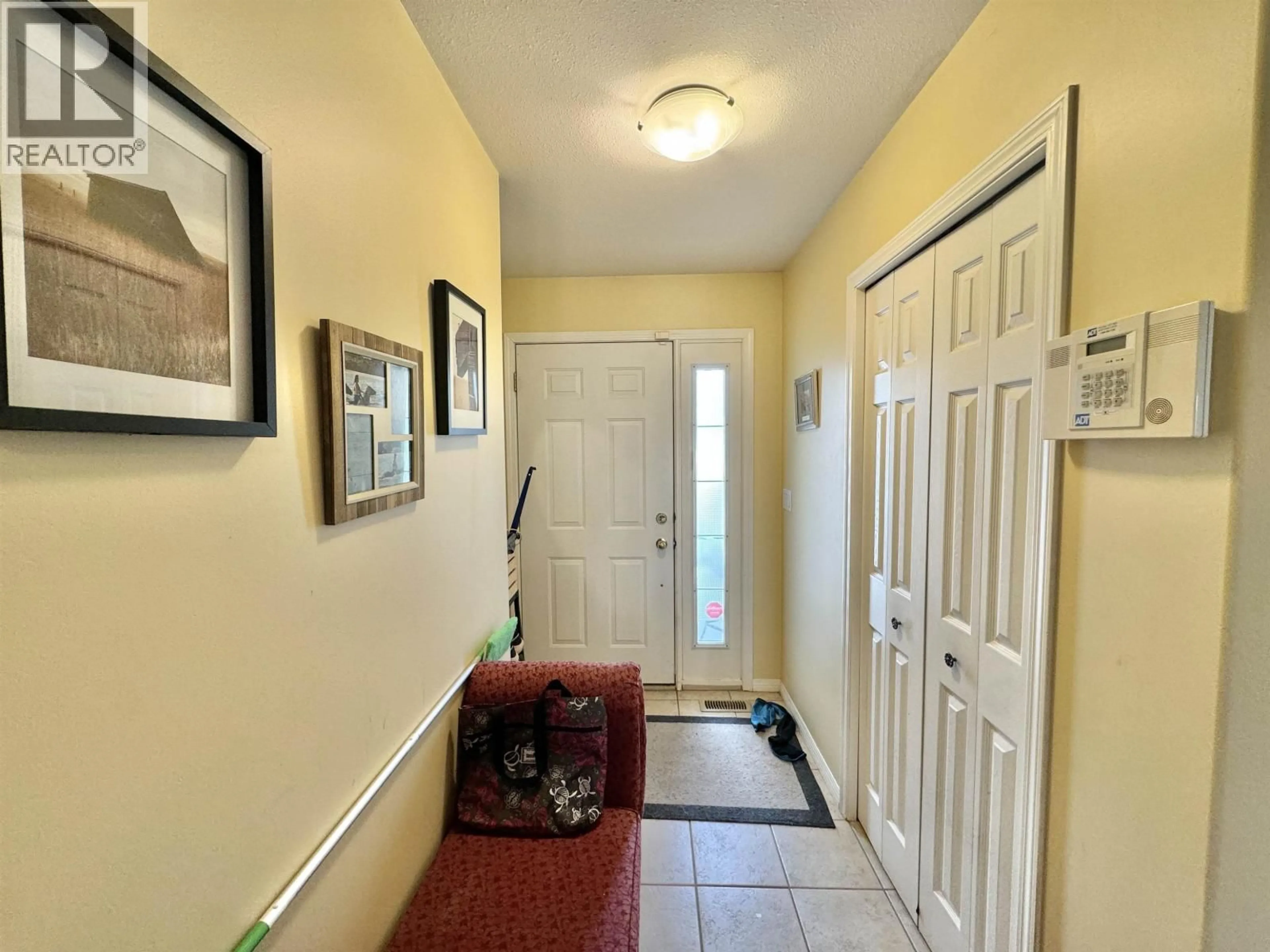 Indoor entryway for 368 WESTRIDGE DRIVE, Williams Lake British Columbia V2G5J1