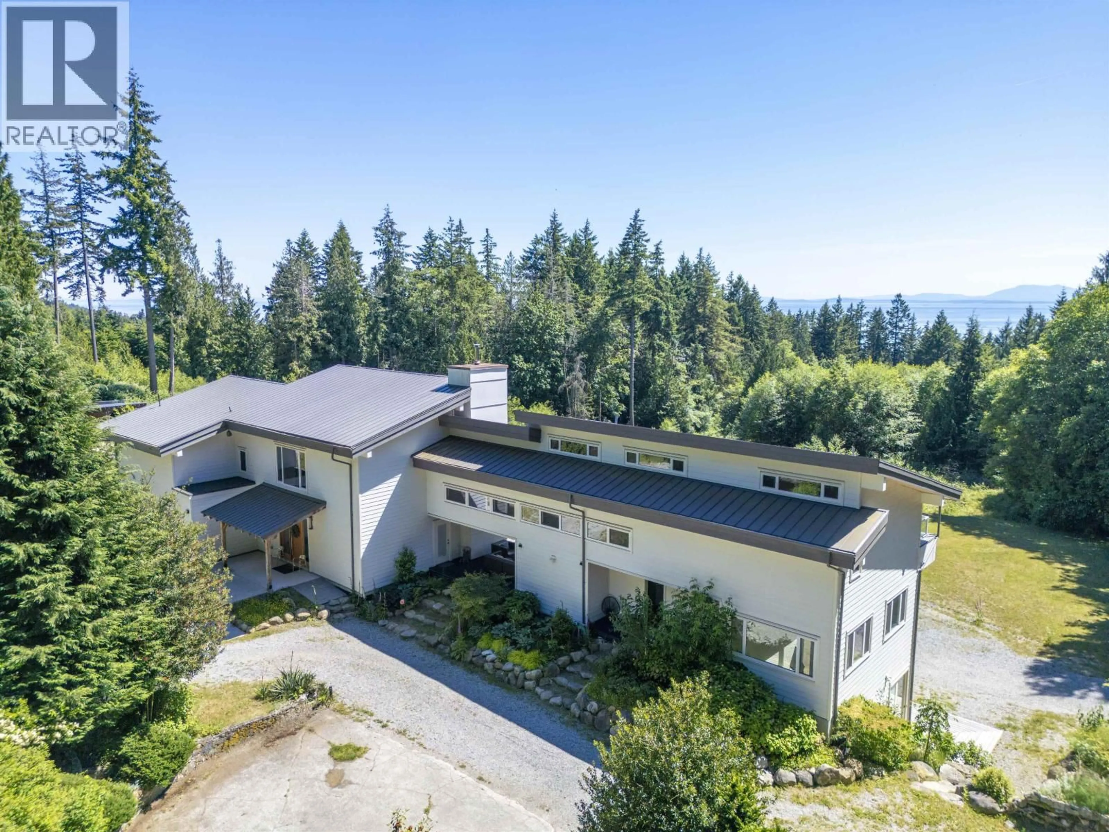 A pic from outside/outdoor area/front of a property/back of a property/a pic from drone, mountain view for 714 SULLIVAN ROAD, Sunshine Valley British Columbia V0N2W6