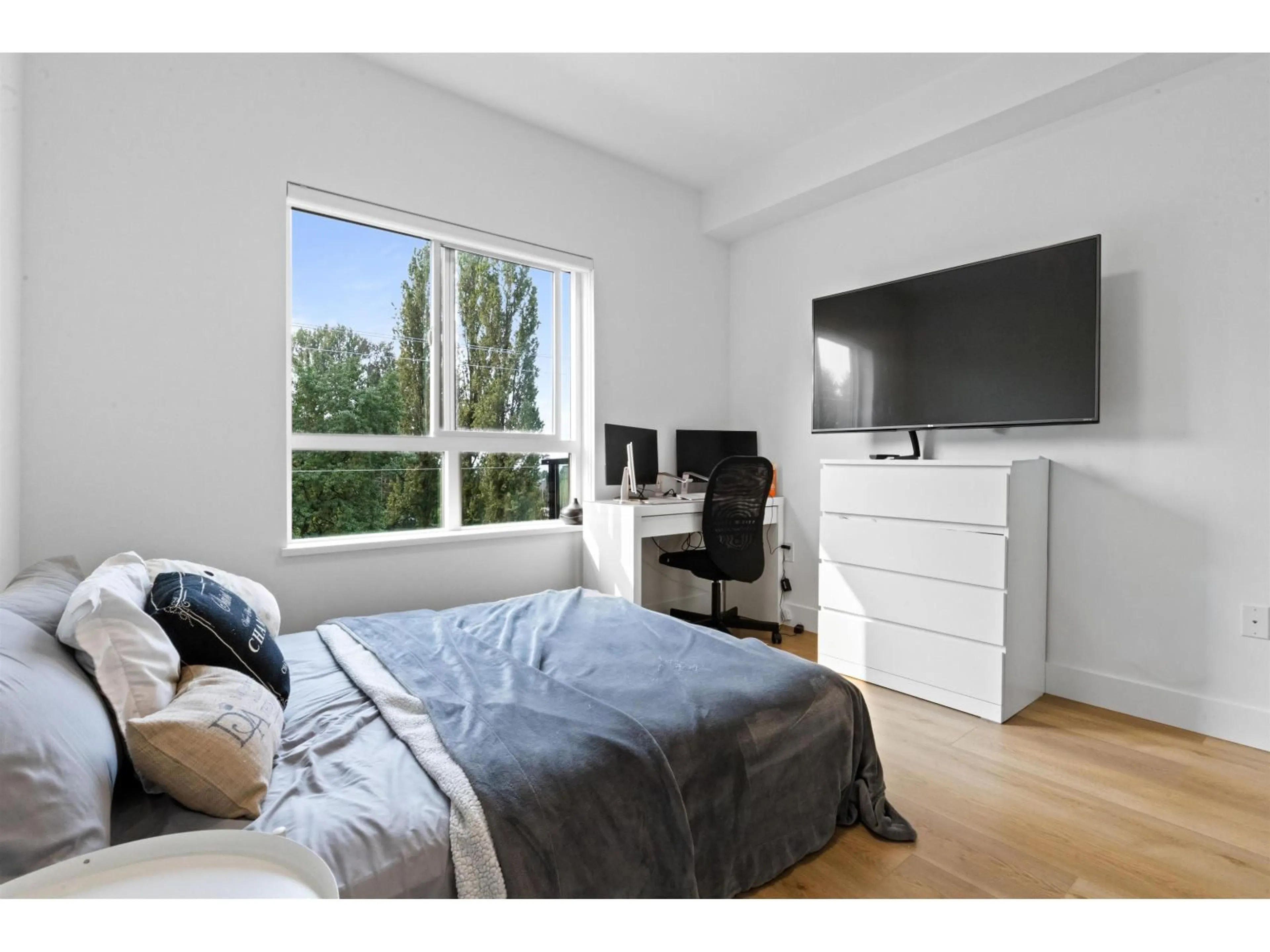 A pic of a room for 311 - 20286 72B AVENUE, Langley British Columbia V2Y1T2