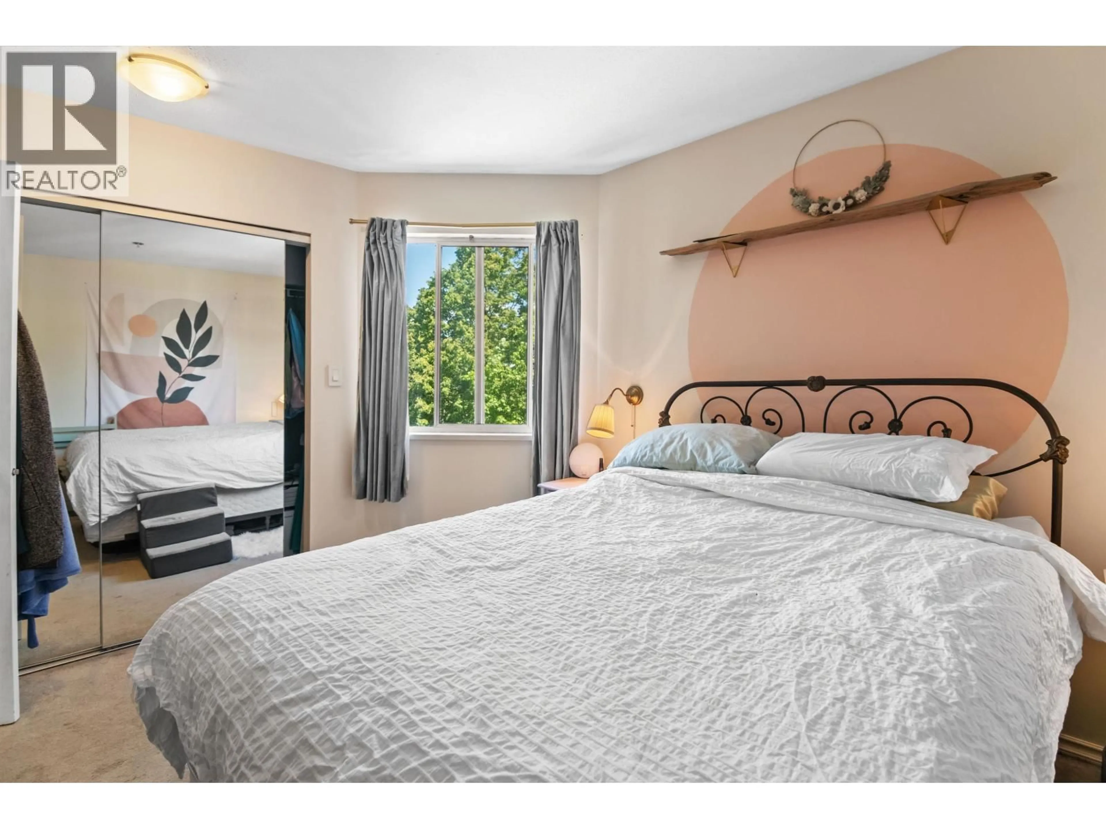 Bedroom with bed, unknown for PH1 - 120 GARDEN DRIVE, Vancouver British Columbia V5L4P4