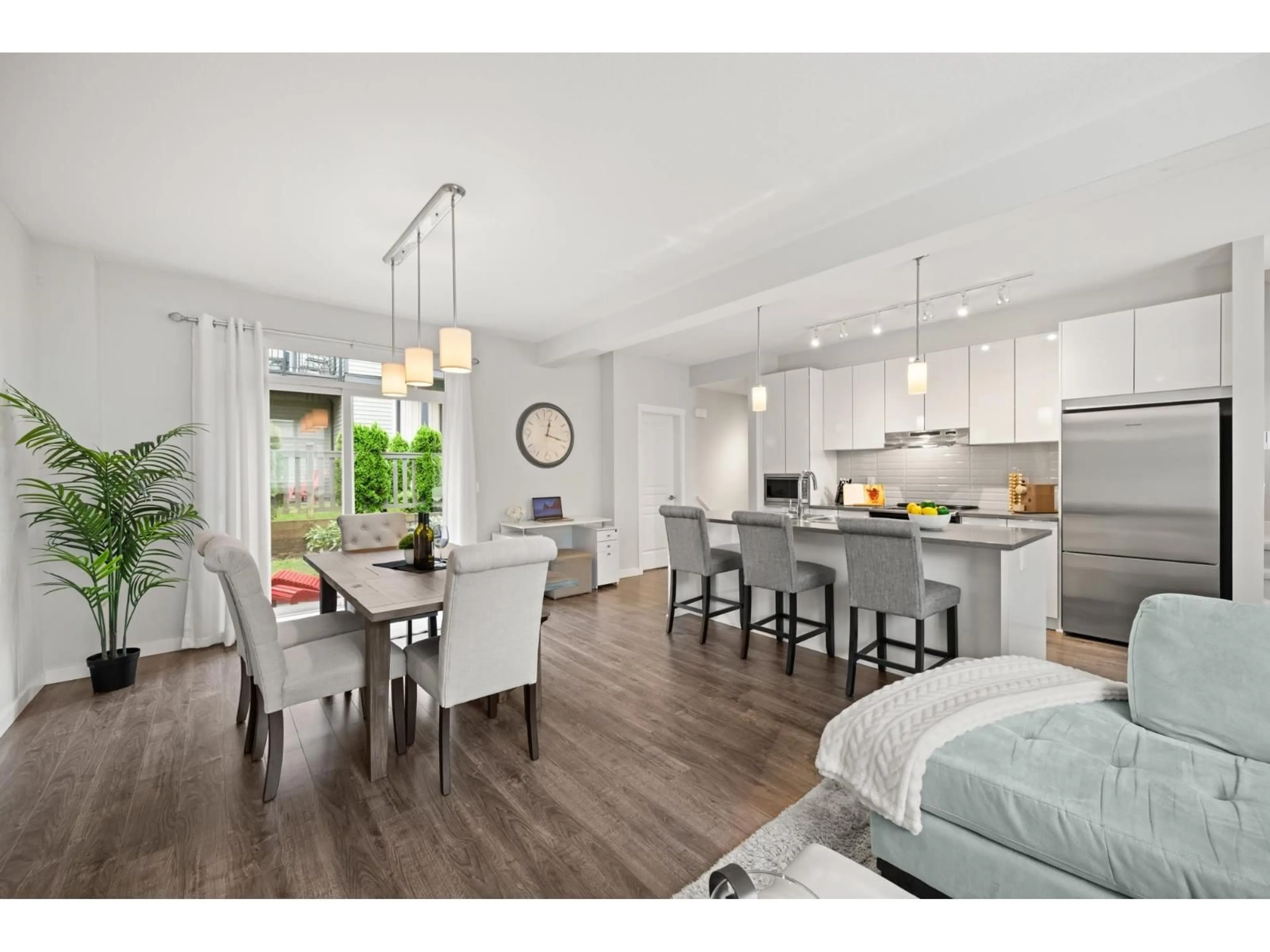 Open concept kitchen, wood/laminate floor for 31 - 30930 WESTRIDGE PLACE, Abbotsford British Columbia V2T0H6