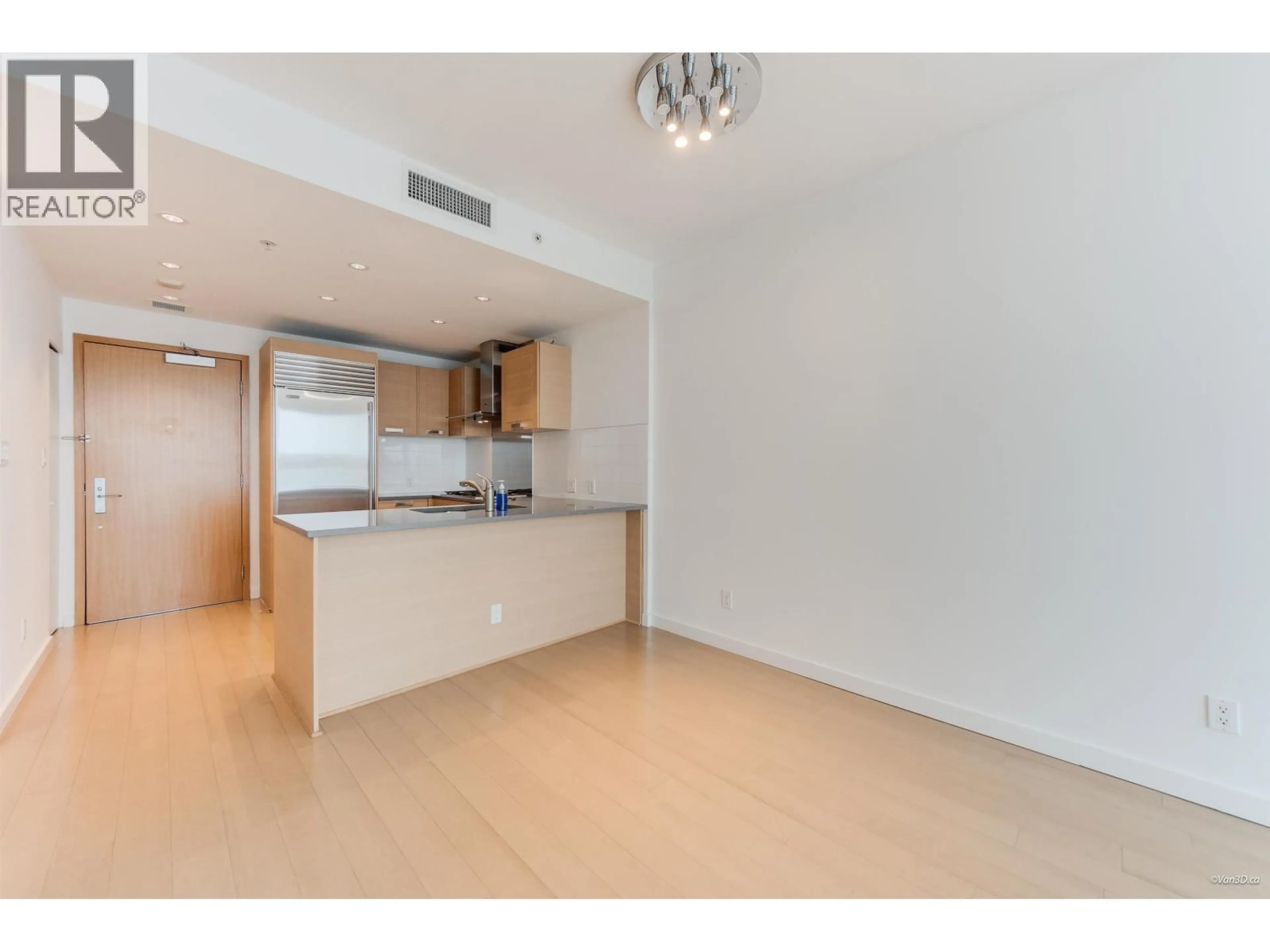 Standard kitchen, unknown for 823 - 8080 CAMBIE ROAD, Richmond British Columbia V6X0C1