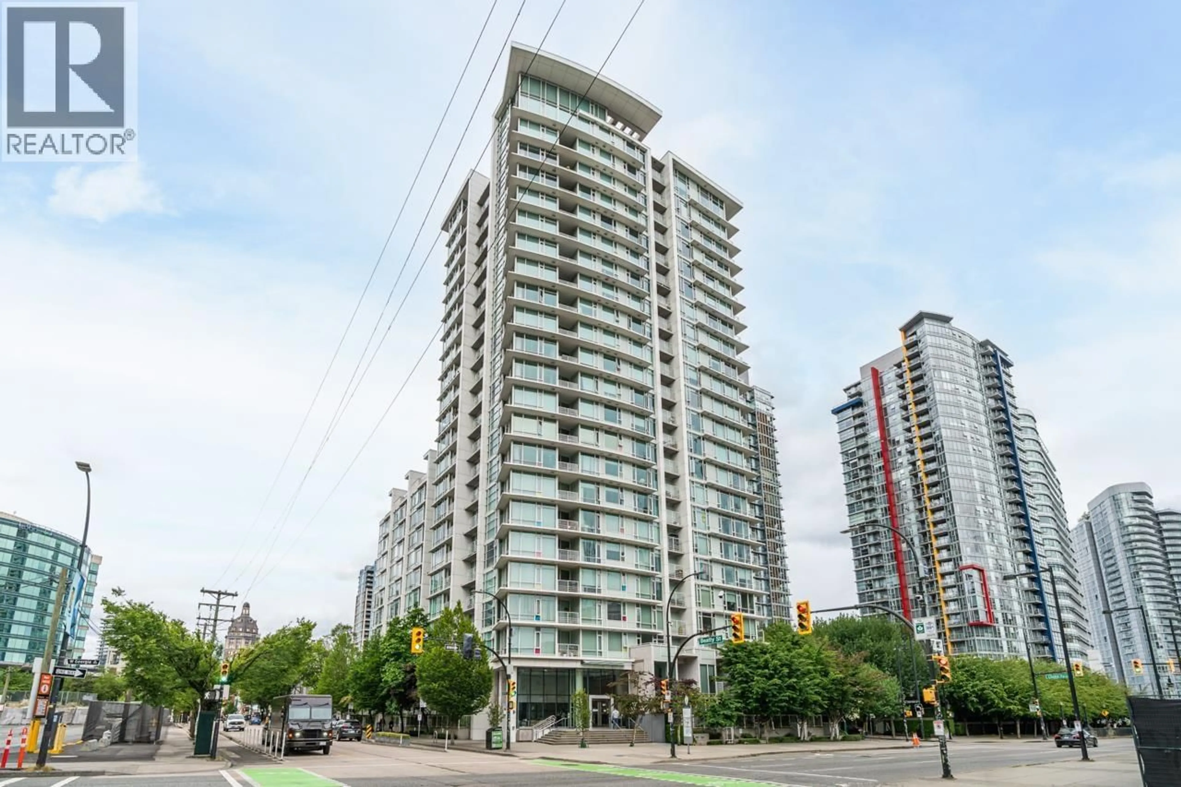 Patio, street for 103 - 161 GEORGIA STREET, Vancouver British Columbia V6B0K9