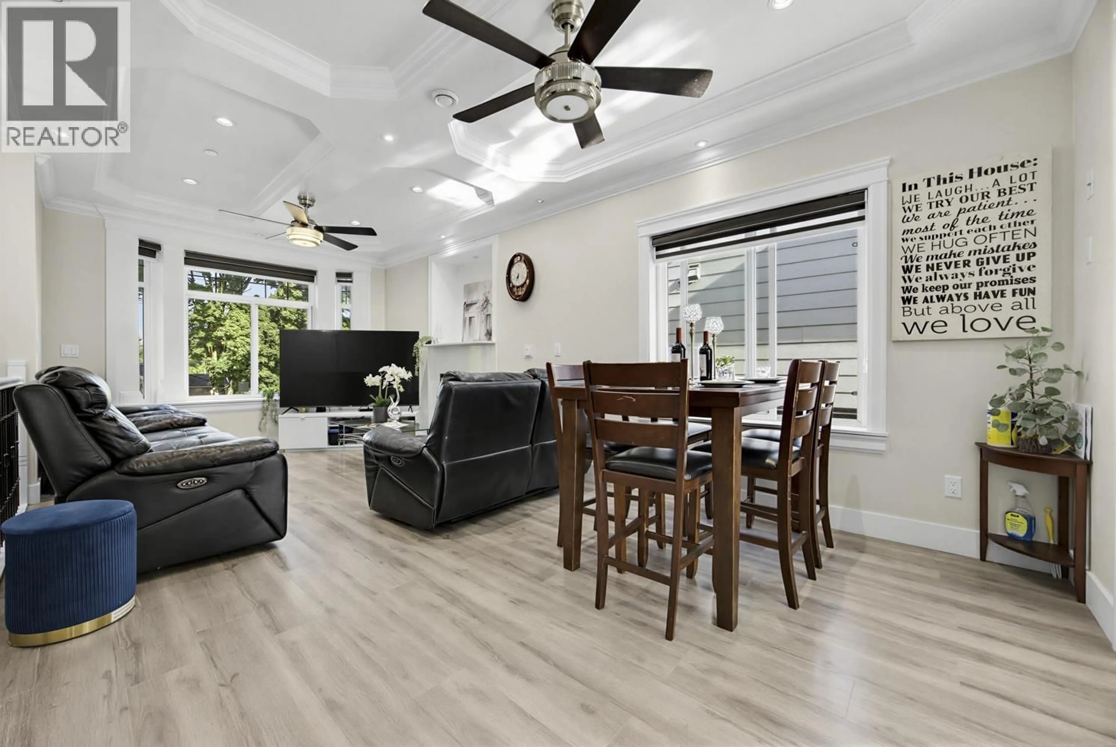 Living room with furniture, unknown for 765 SKEENA STREET, Vancouver British Columbia V5K4P4