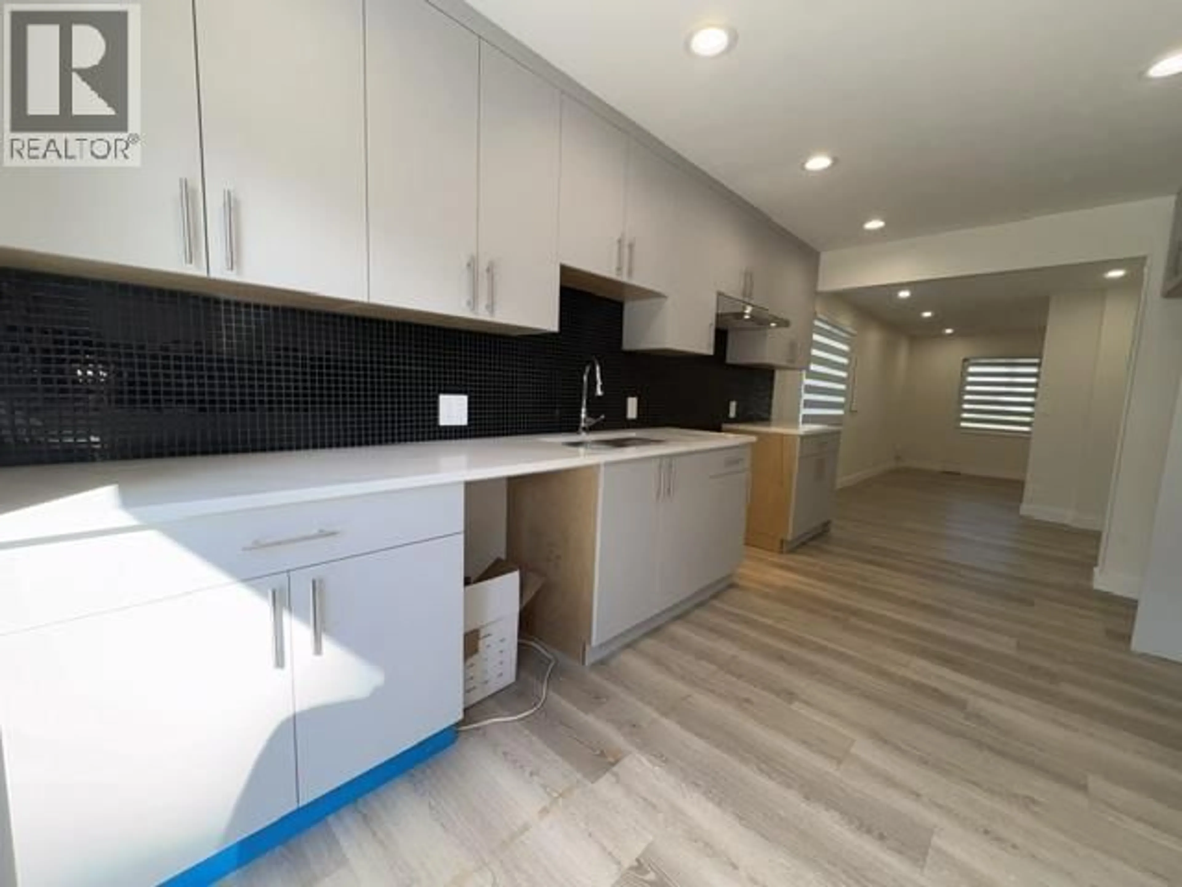 Open concept kitchen, unknown for 20309 LORNE AVENUE, Maple Ridge British Columbia V2X1G2