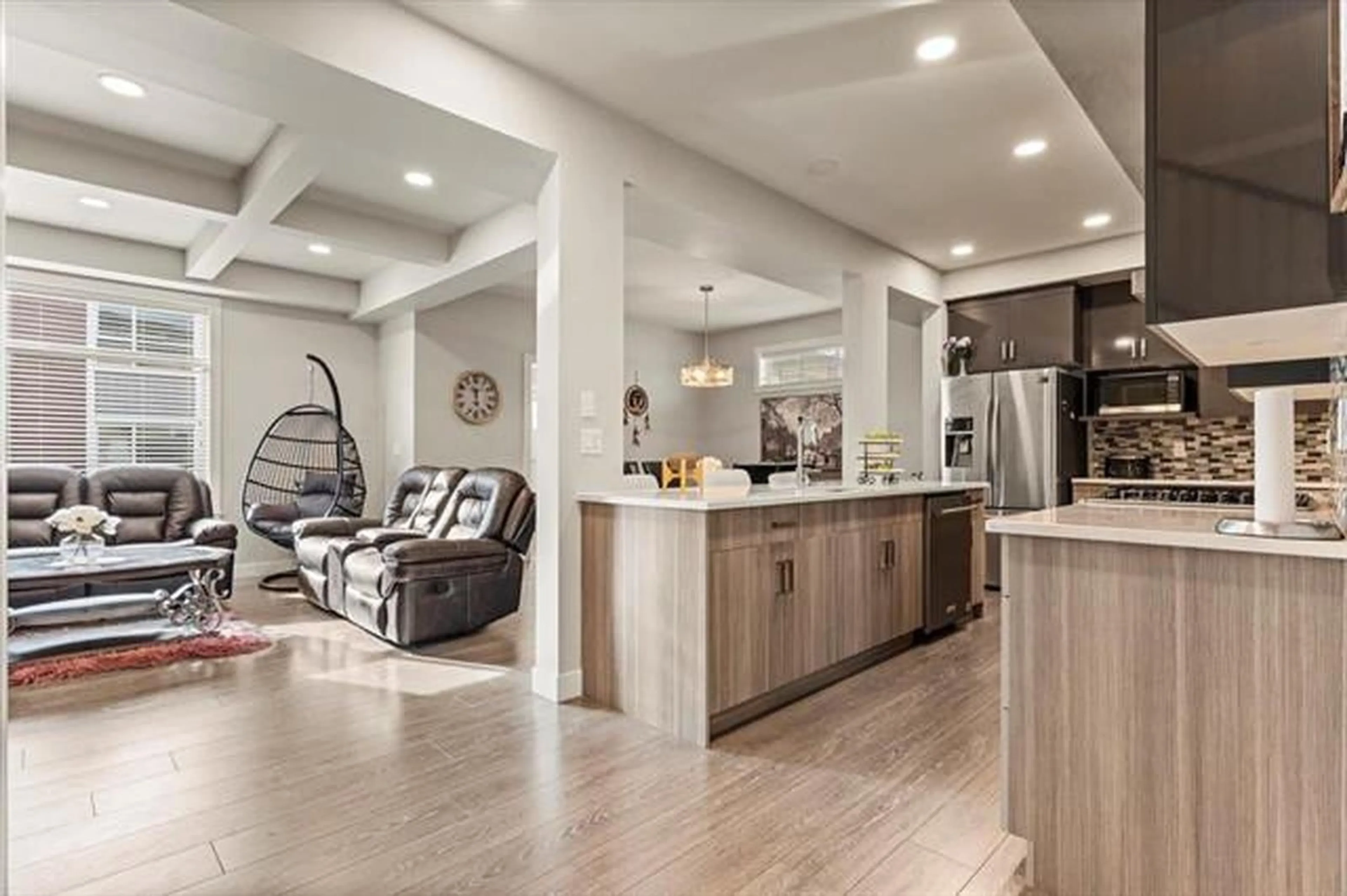 Open concept kitchen, unknown for 45582 MEADOWBROOK DRIVE, Chilliwack British Columbia V2P0G6