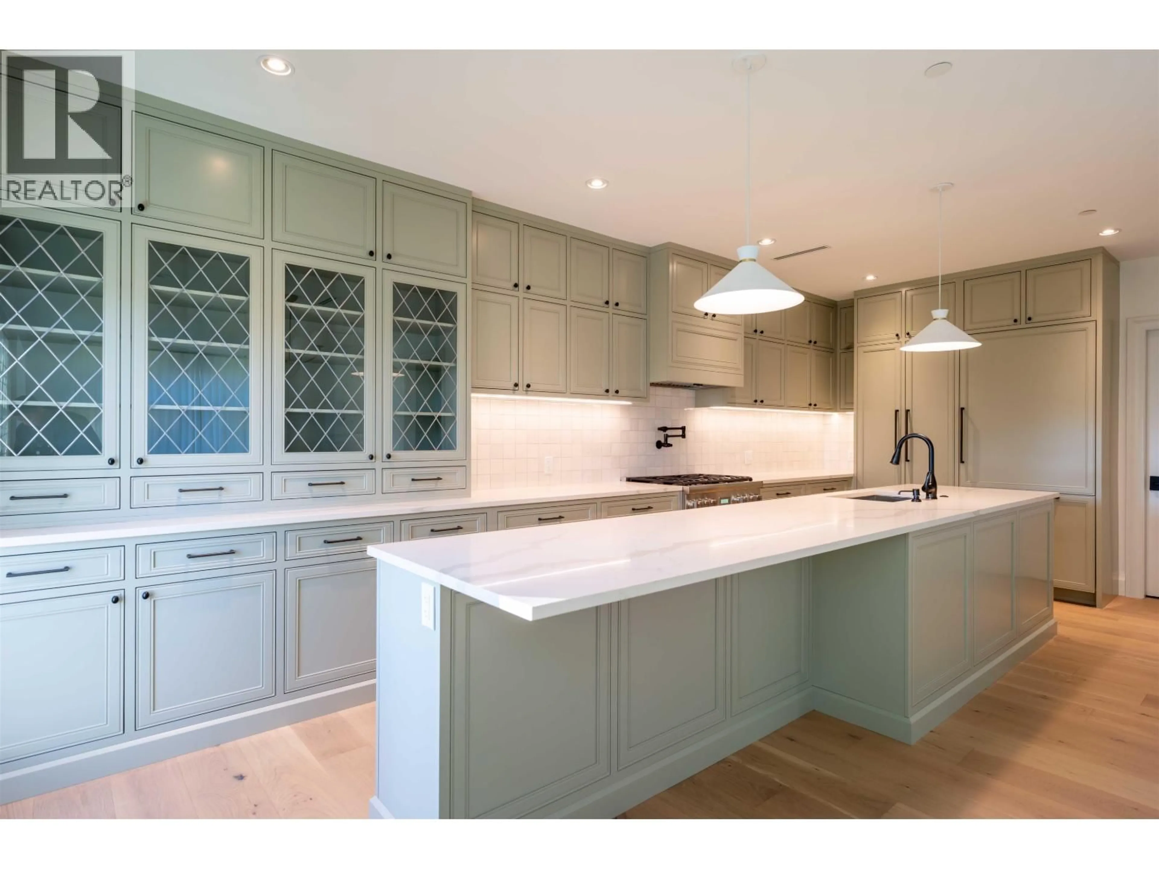 Contemporary kitchen, unknown for 2 - 1310 KING EDWARD AVENUE, Vancouver British Columbia V6H0C5