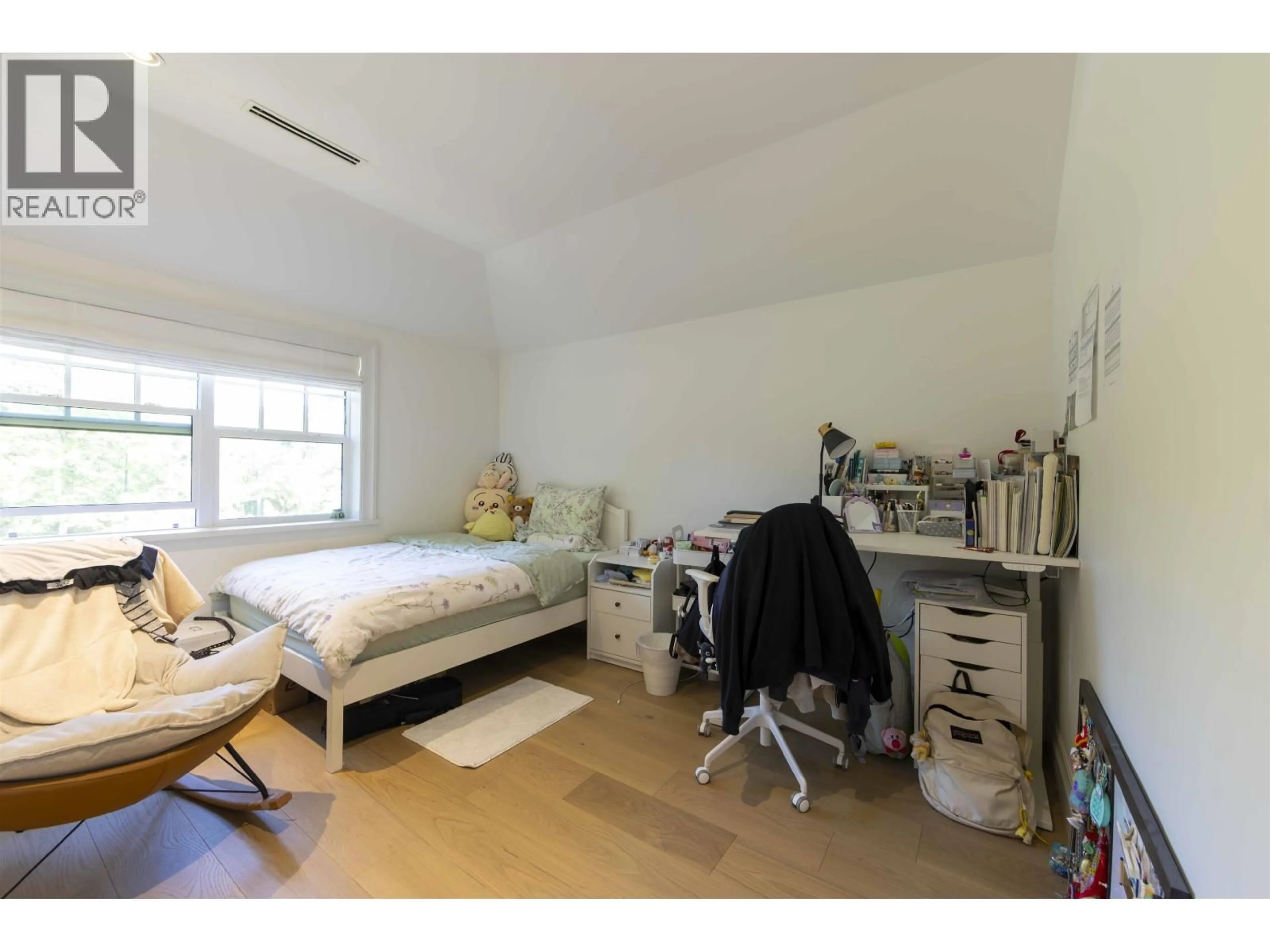 A pic of a room for 2 - 1310 KING EDWARD AVENUE, Vancouver British Columbia V6H0C5