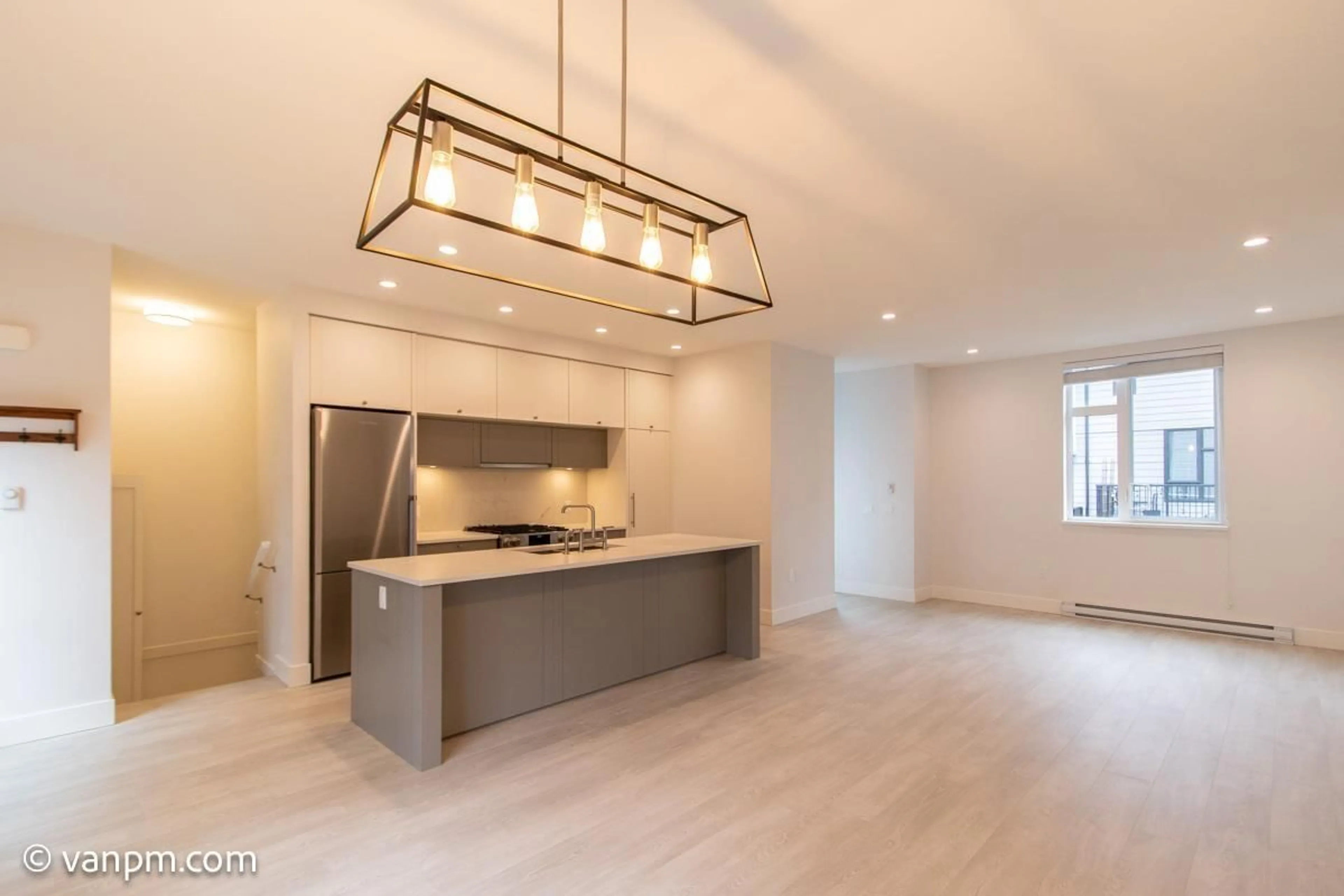 Open concept kitchen, unknown for 61 - 16685 25 AVENUE, Surrey British Columbia V3Z0Z4