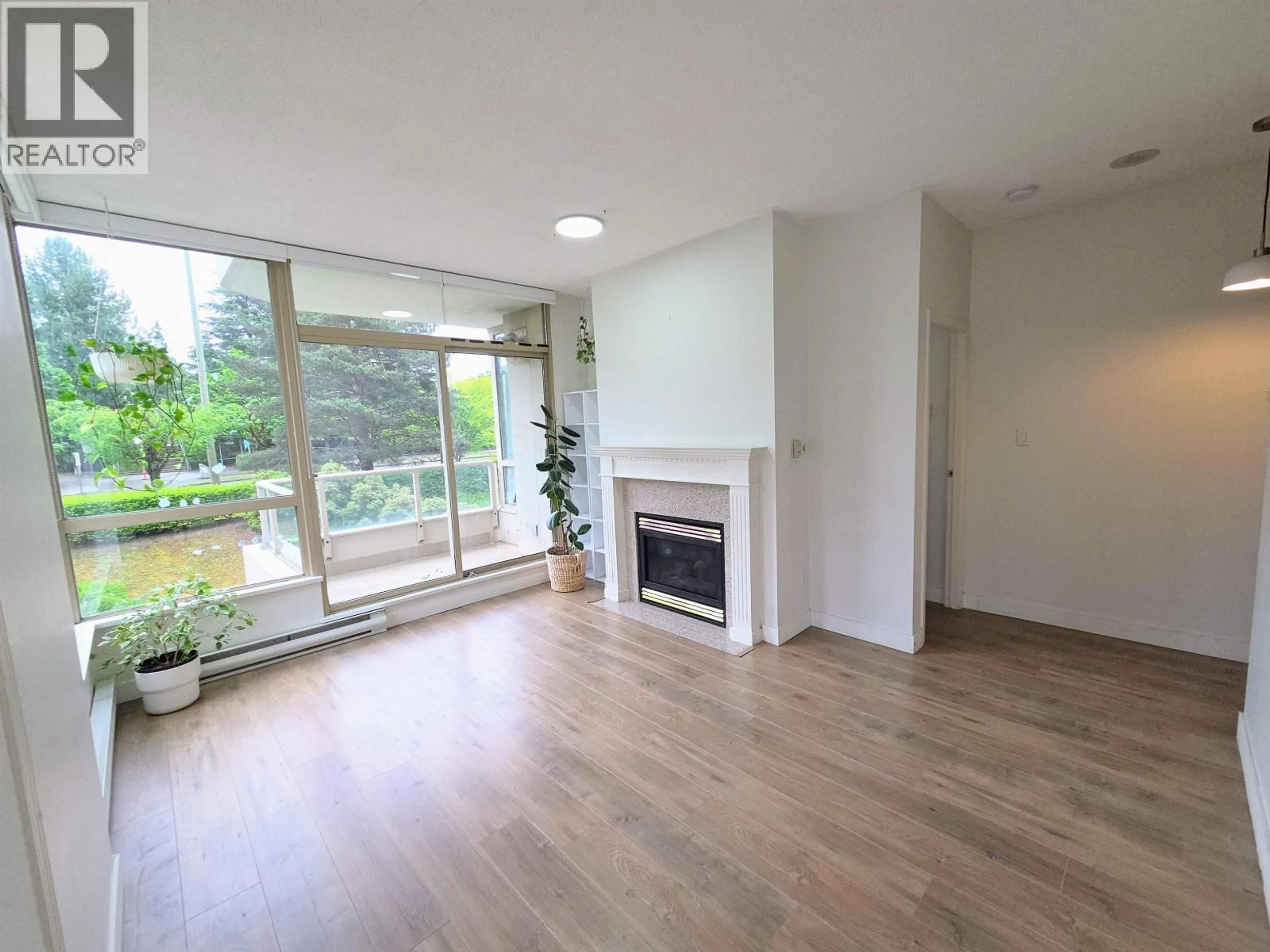 A pic of a room for 302 - 6838 STATION HILL DRIVE, Burnaby British Columbia V3N5A4
