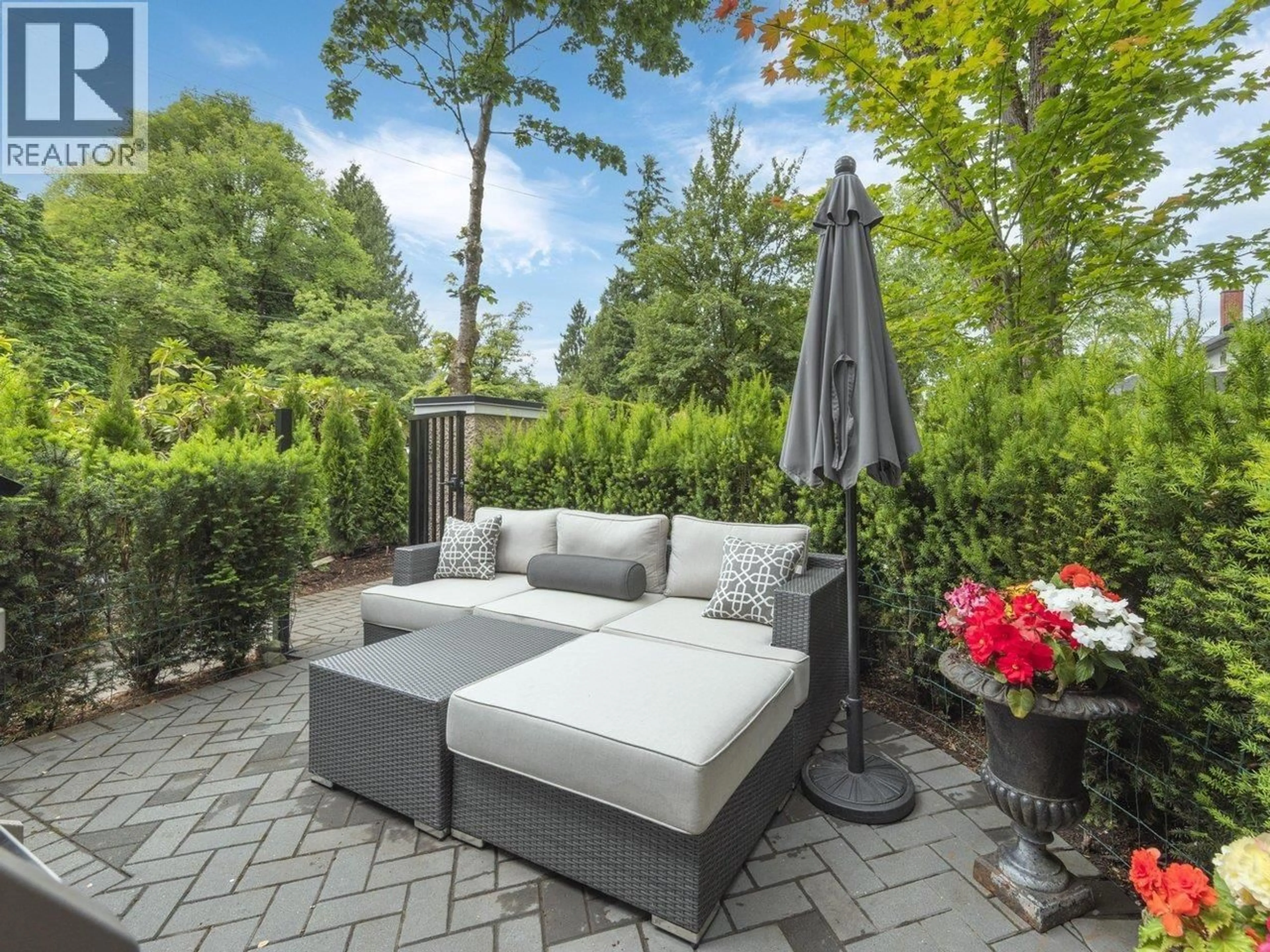 Patio, unknown for 2 - 1456 45TH AVENUE, Vancouver British Columbia V6M2H1