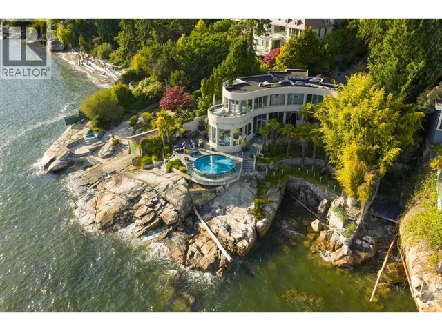 3912 MARINE DRIVE, West Vancouver 3
