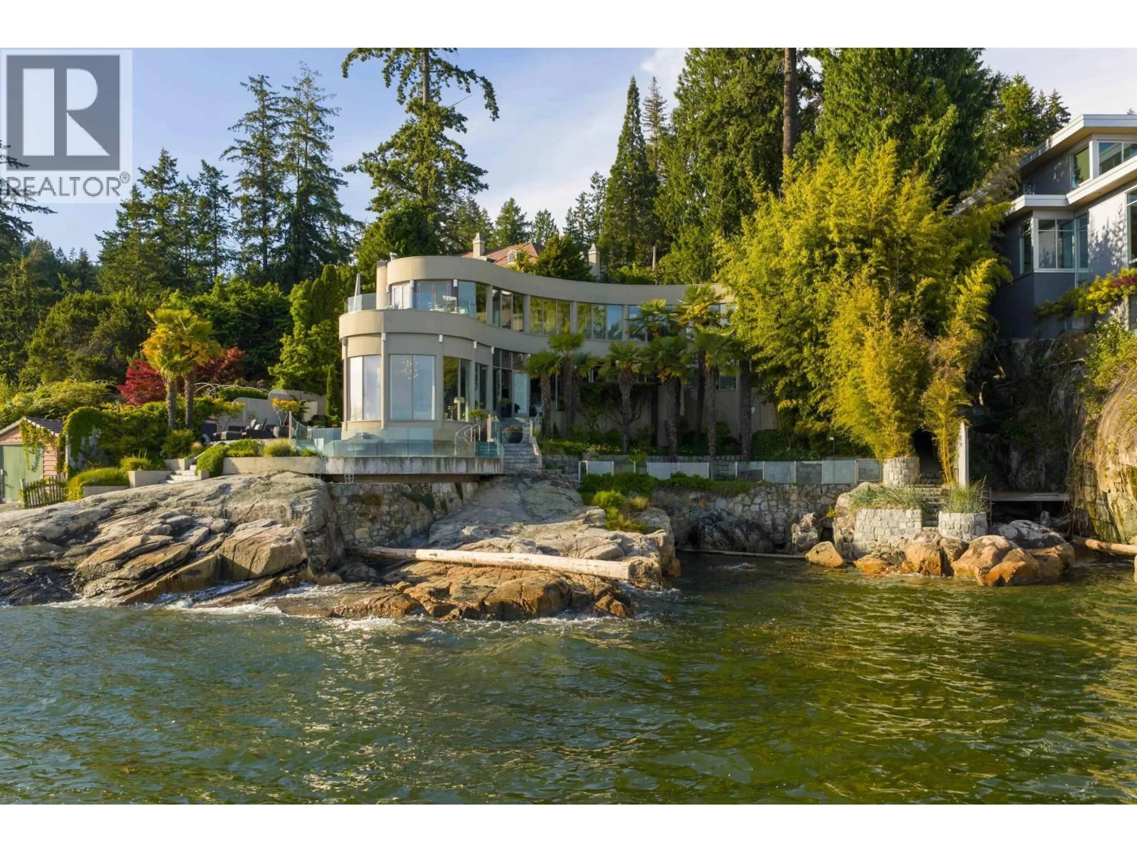 Unknown for 3912 MARINE DRIVE, West Vancouver British Columbia V7V1N4