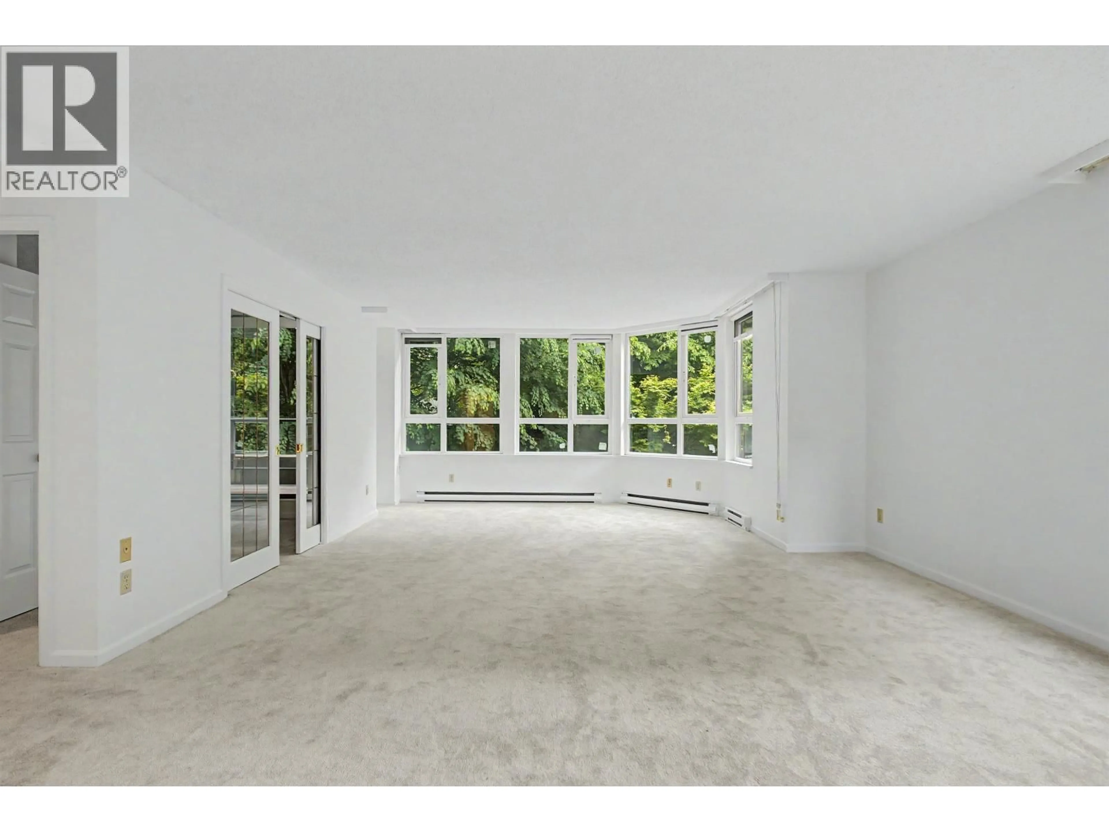 A pic of a room for 104 - 6152 KATHLEEN AVENUE, Burnaby British Columbia V5H4K8