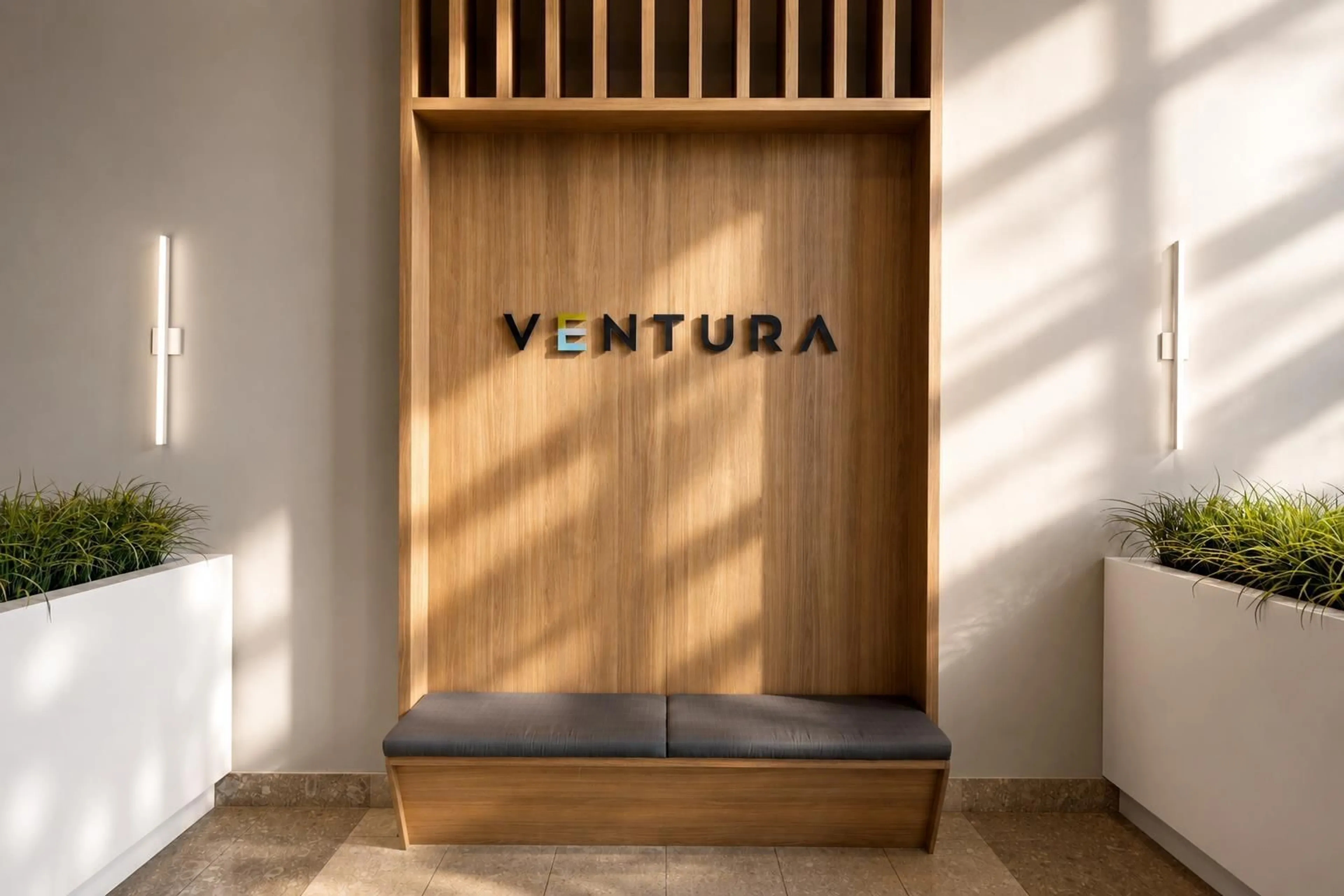 Indoor entryway for 602 - 32838 VENTURA AVENUE, Abbotsford British Columbia V2S0M5