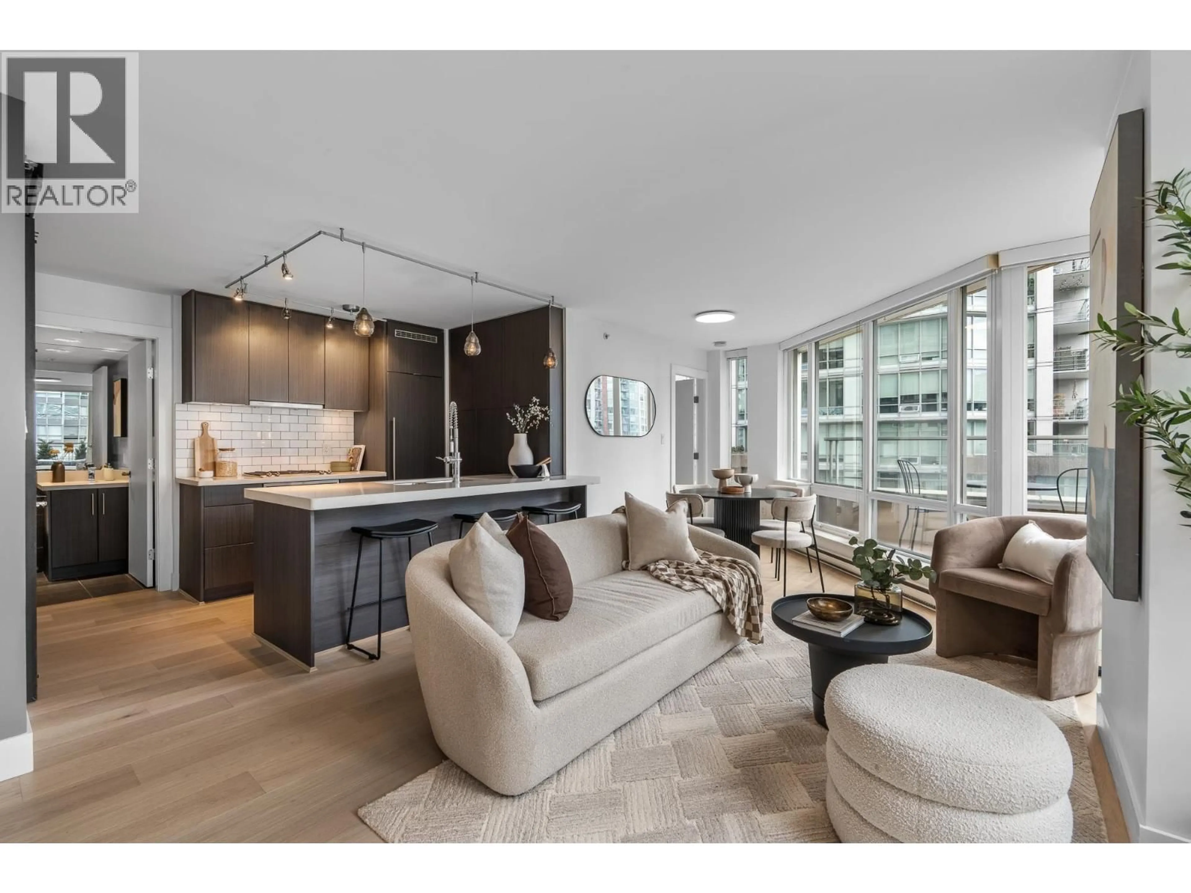 Open concept kitchen, unknown for 901 - 565 SMITHE STREET, Vancouver British Columbia V6B0E4