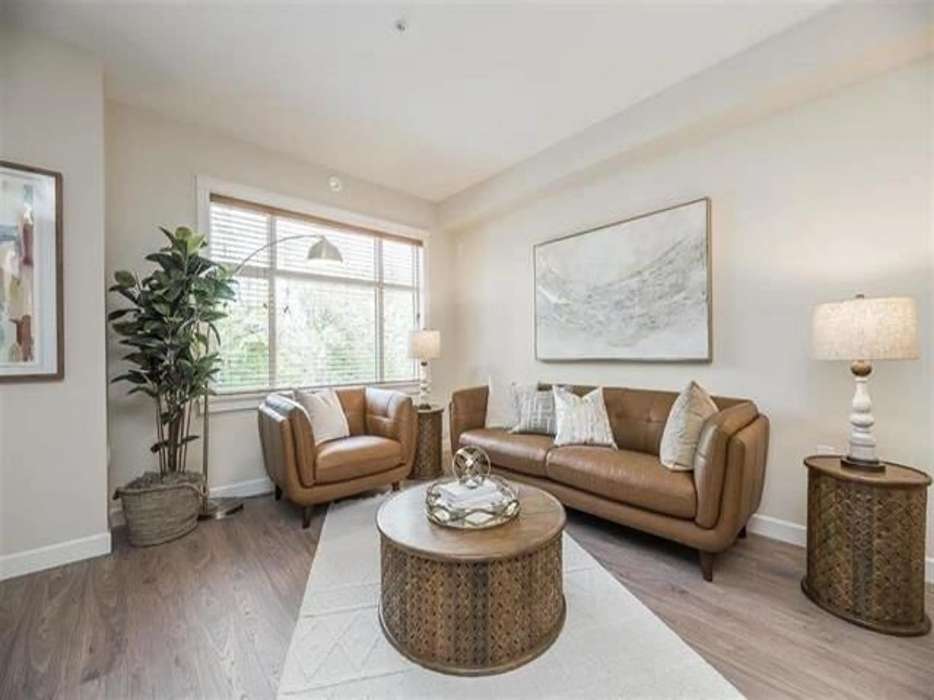 Living room with furniture, wood/laminate floor for 309 - 20376 86 AVENUE, Langley British Columbia V2Y3P8