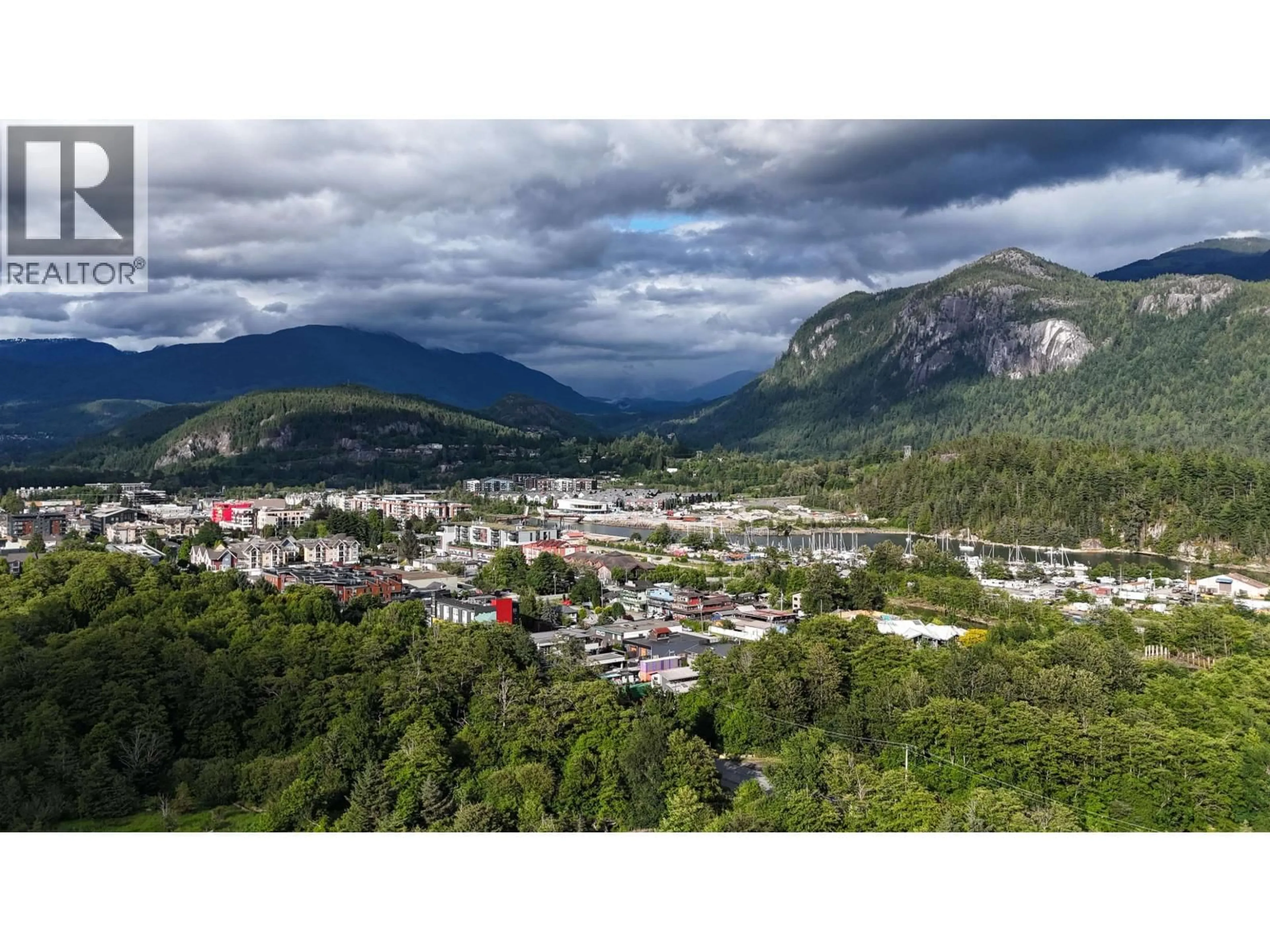 A pic from outside/outdoor area/front of a property/back of a property/a pic from drone, mountain view for 415 - 1336 MAIN STREET, Squamish British Columbia V8B0R2