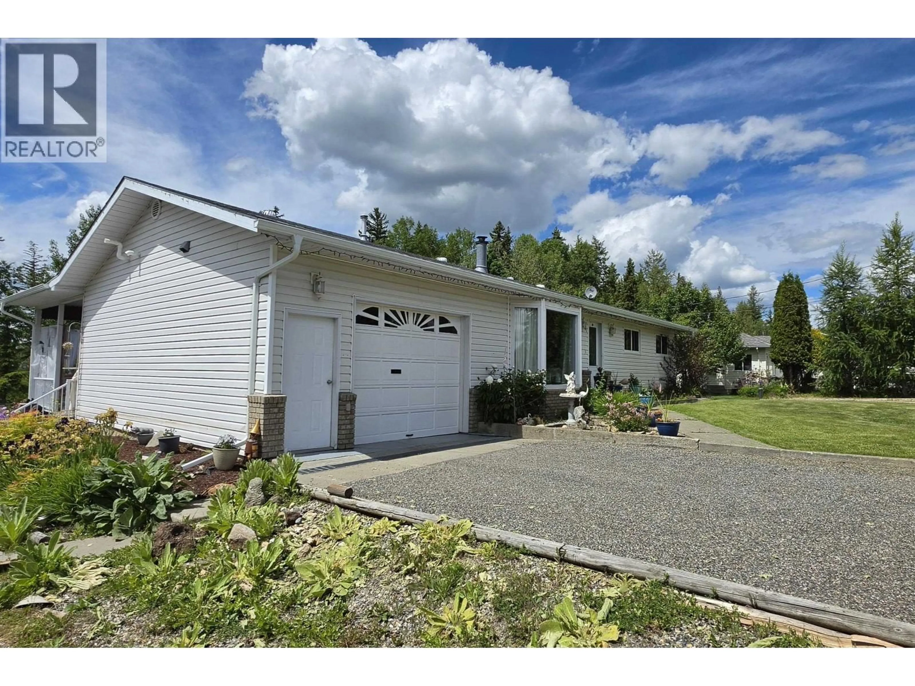 Unknown for 1541 BEACH CRESCENT, Quesnel British Columbia V2J4J5