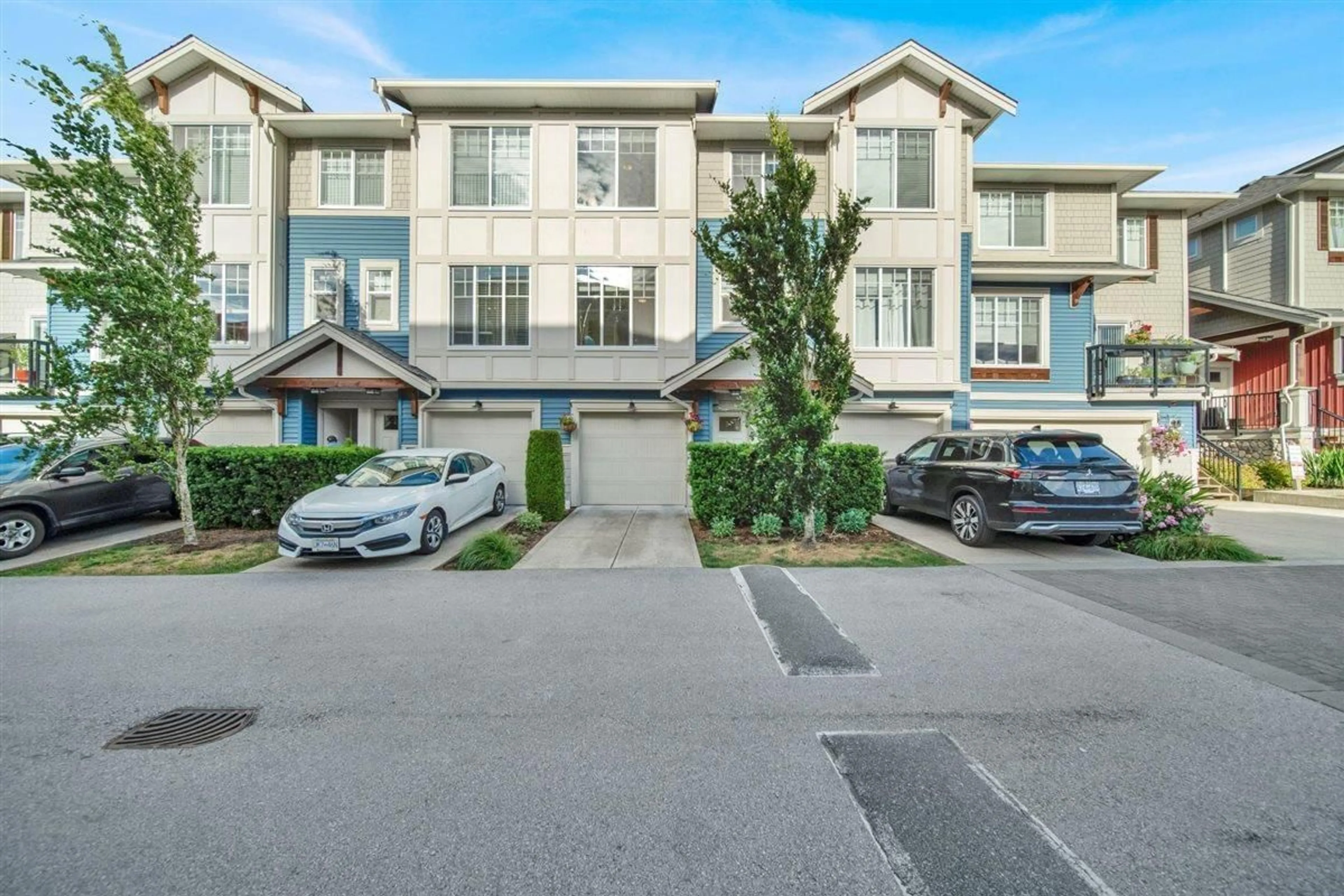 A pic from outside/outdoor area/front of a property/back of a property/a pic from drone, street for 97 - 20498 82 AVENUE, Langley British Columbia V2Y0V1