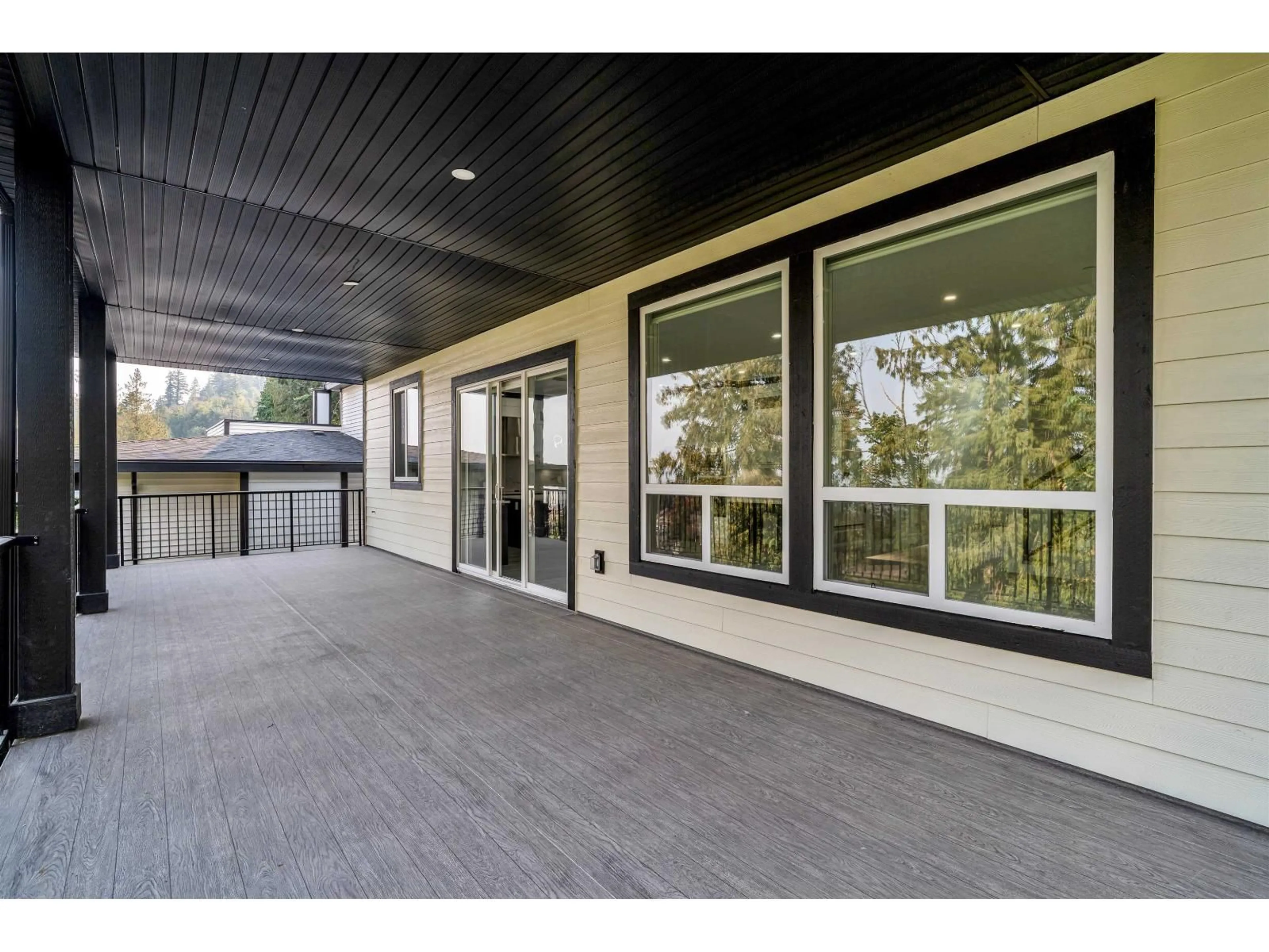 Patio, unknown for 4 - 5988 LINDEMAN STREET, Chilliwack British Columbia V2R6C1