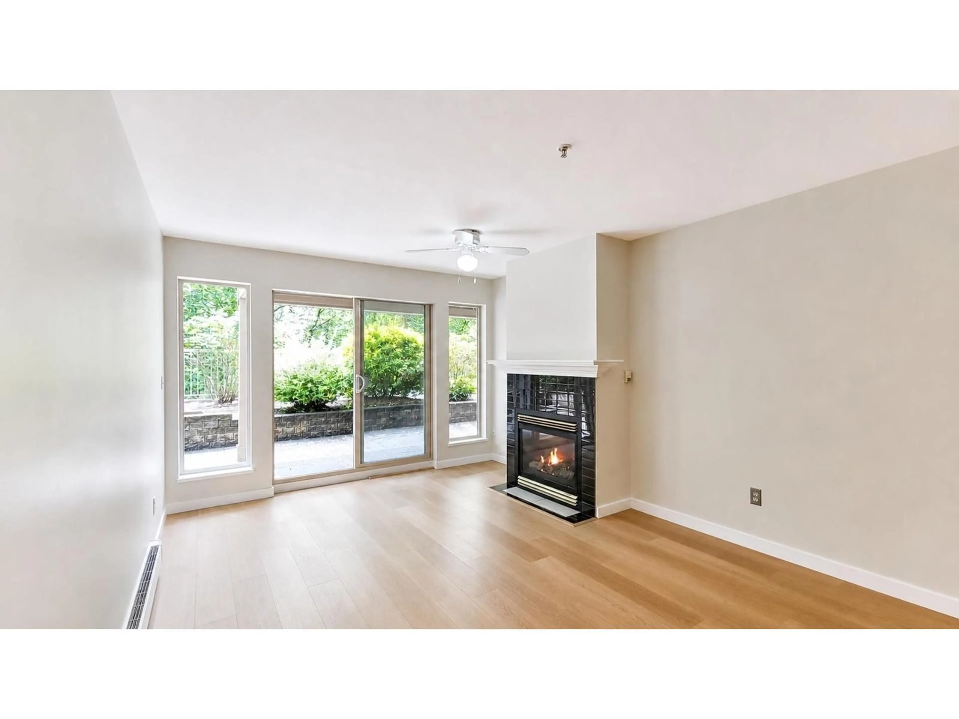 A pic of a room for 105 - 33478 ROBERTS AVENUE, Abbotsford British Columbia V2S8E1