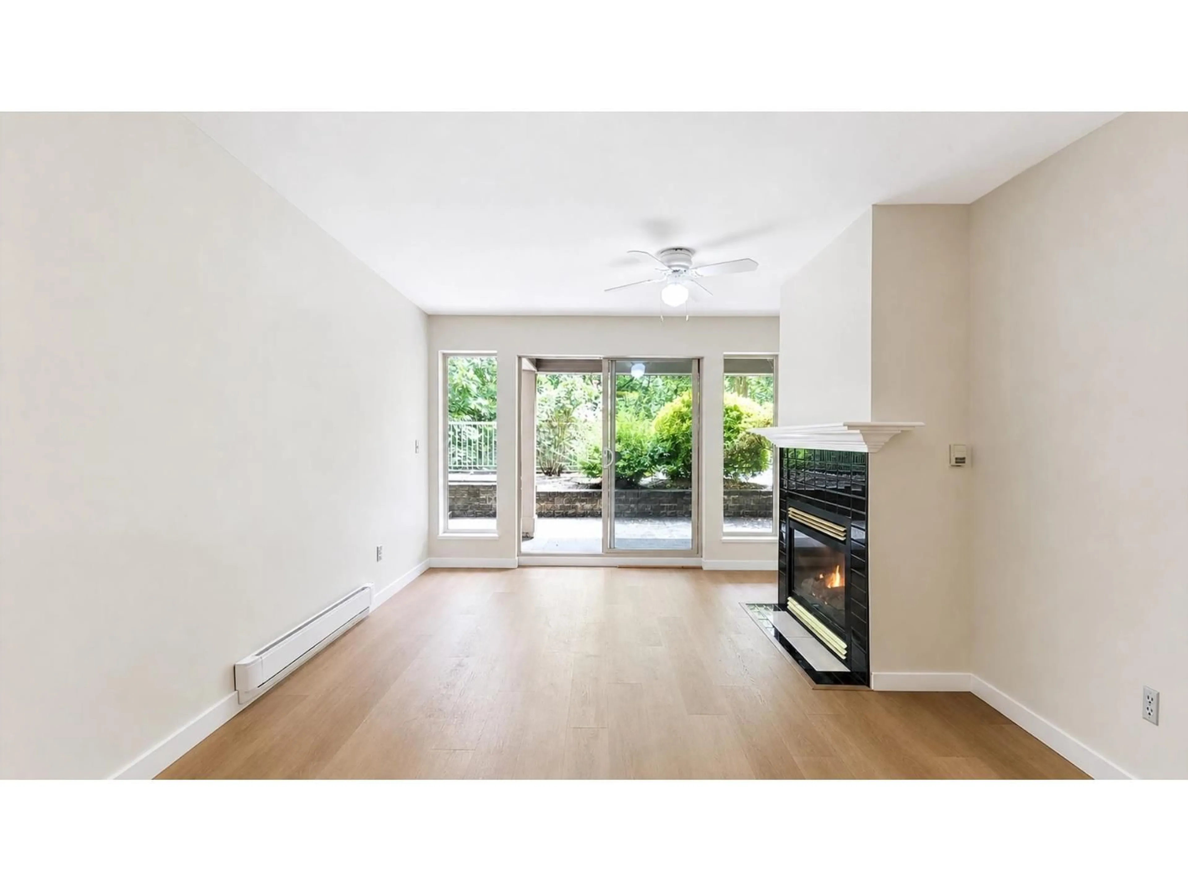 A pic of a room for 105 - 33478 ROBERTS AVENUE, Abbotsford British Columbia V2S8E1