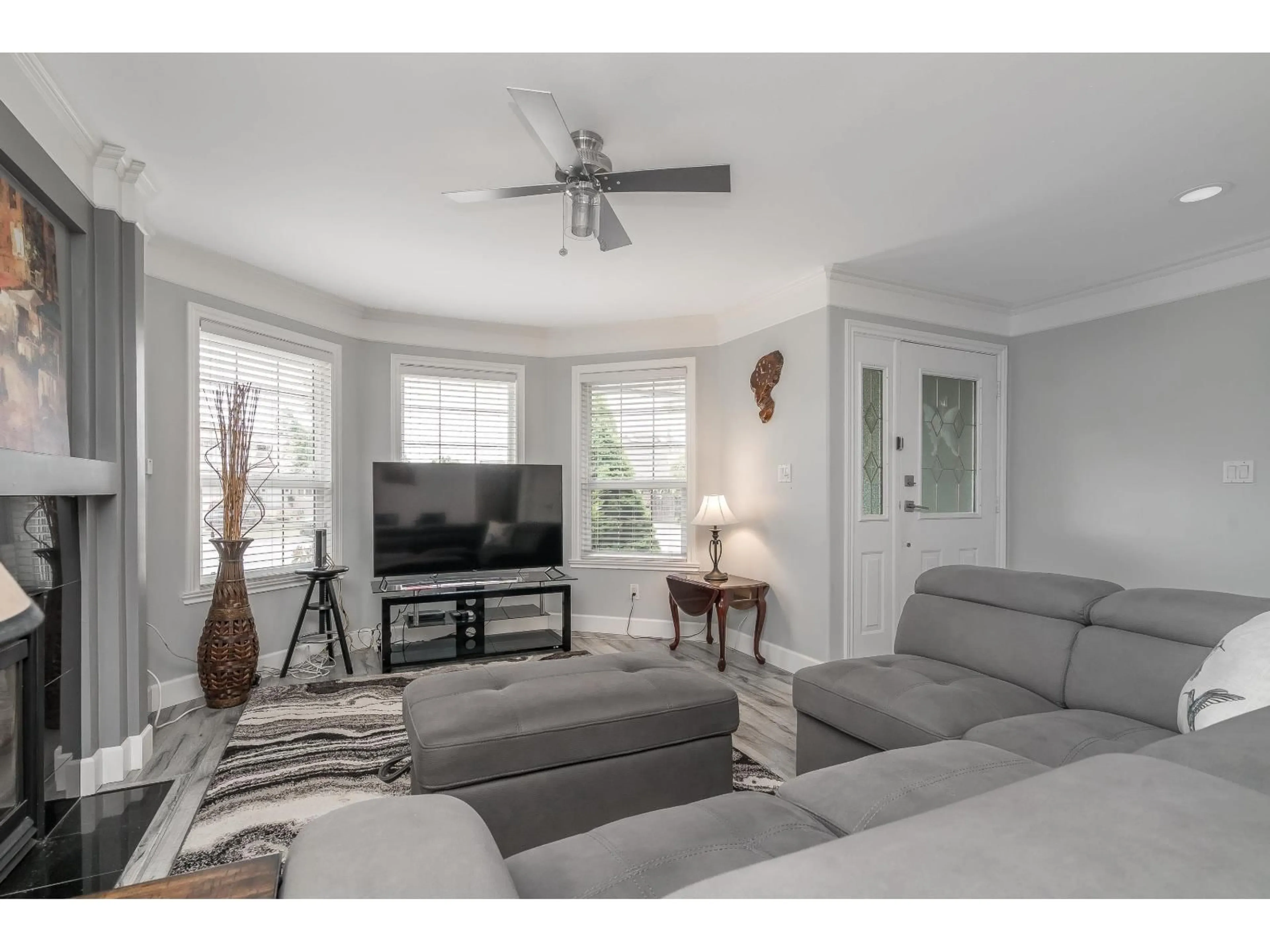Living room with furniture, unknown for 5821 188 STREET, Surrey British Columbia V3S7M1