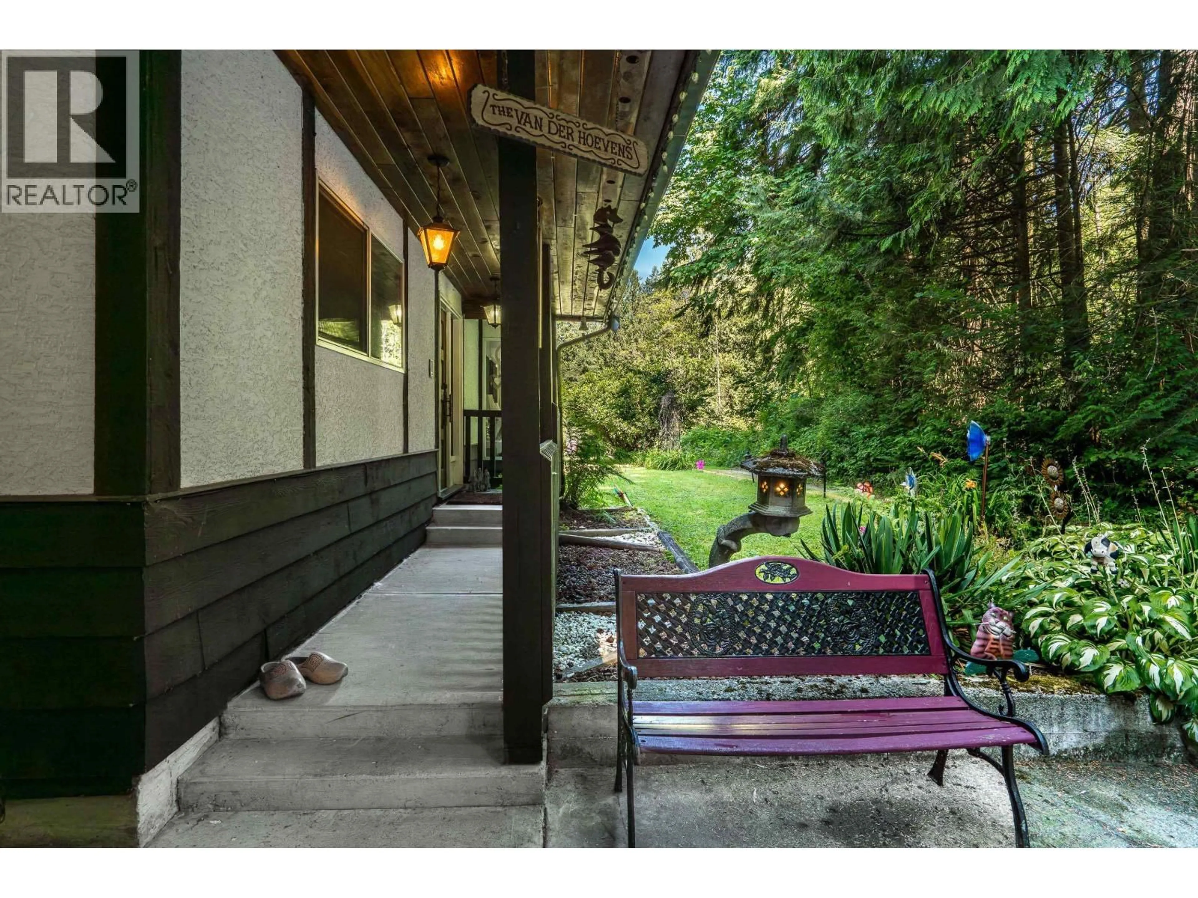 Patio, street for 23463 DOGWOOD AVENUE, Maple Ridge British Columbia V2X4S4
