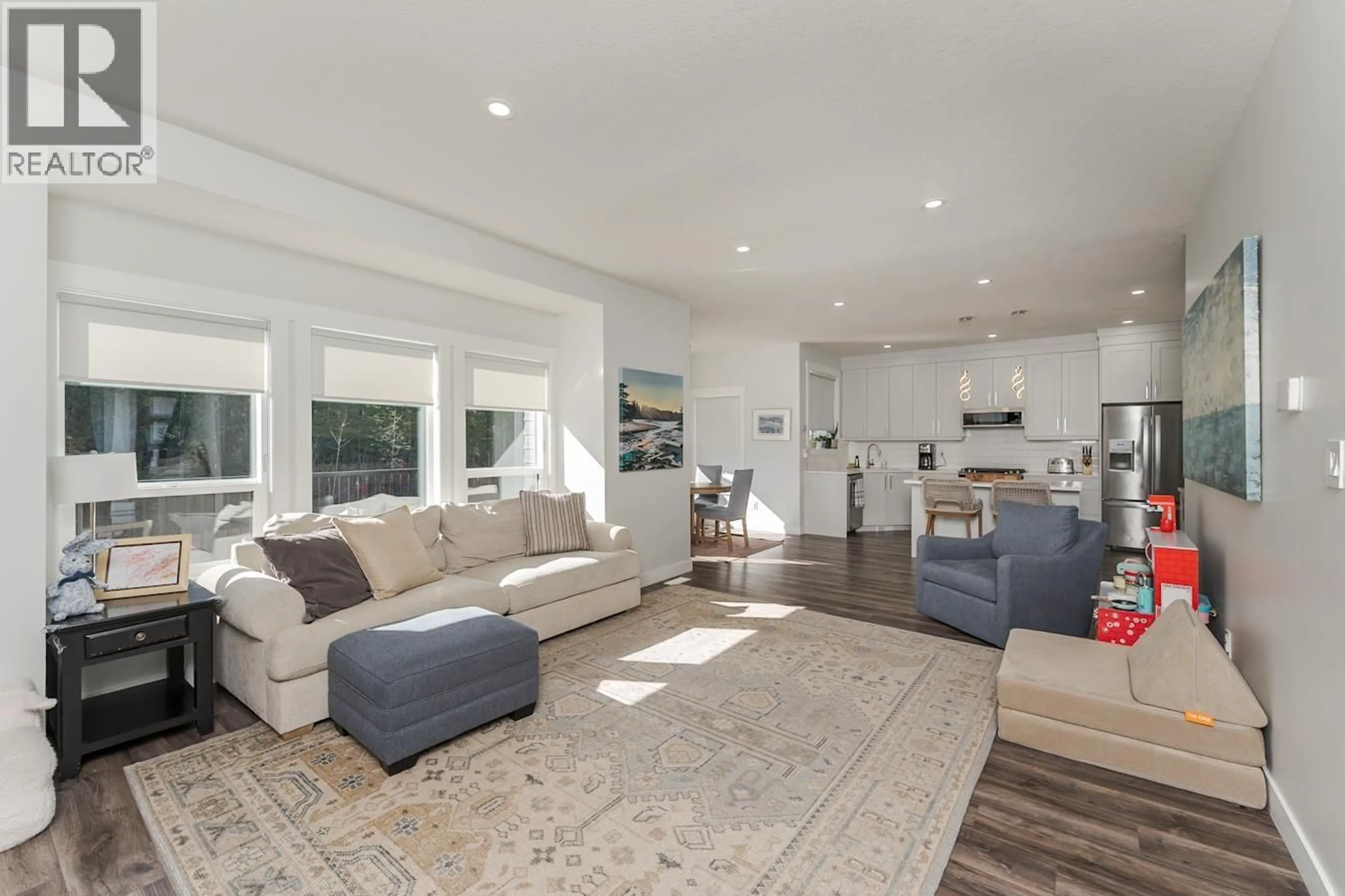 Living room with furniture, unknown for 2870 VISTA RIDGE DRIVE, Prince George British Columbia V2N0G9
