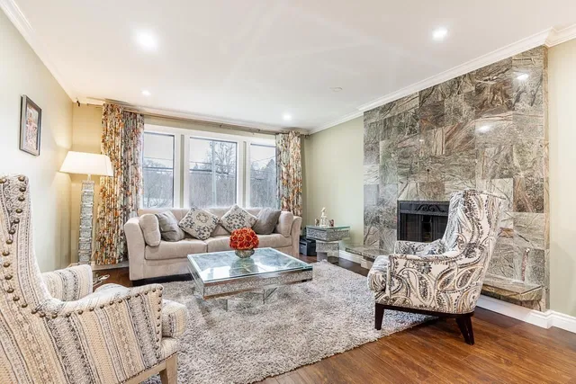 16376 96 AVENUE, Surrey 4