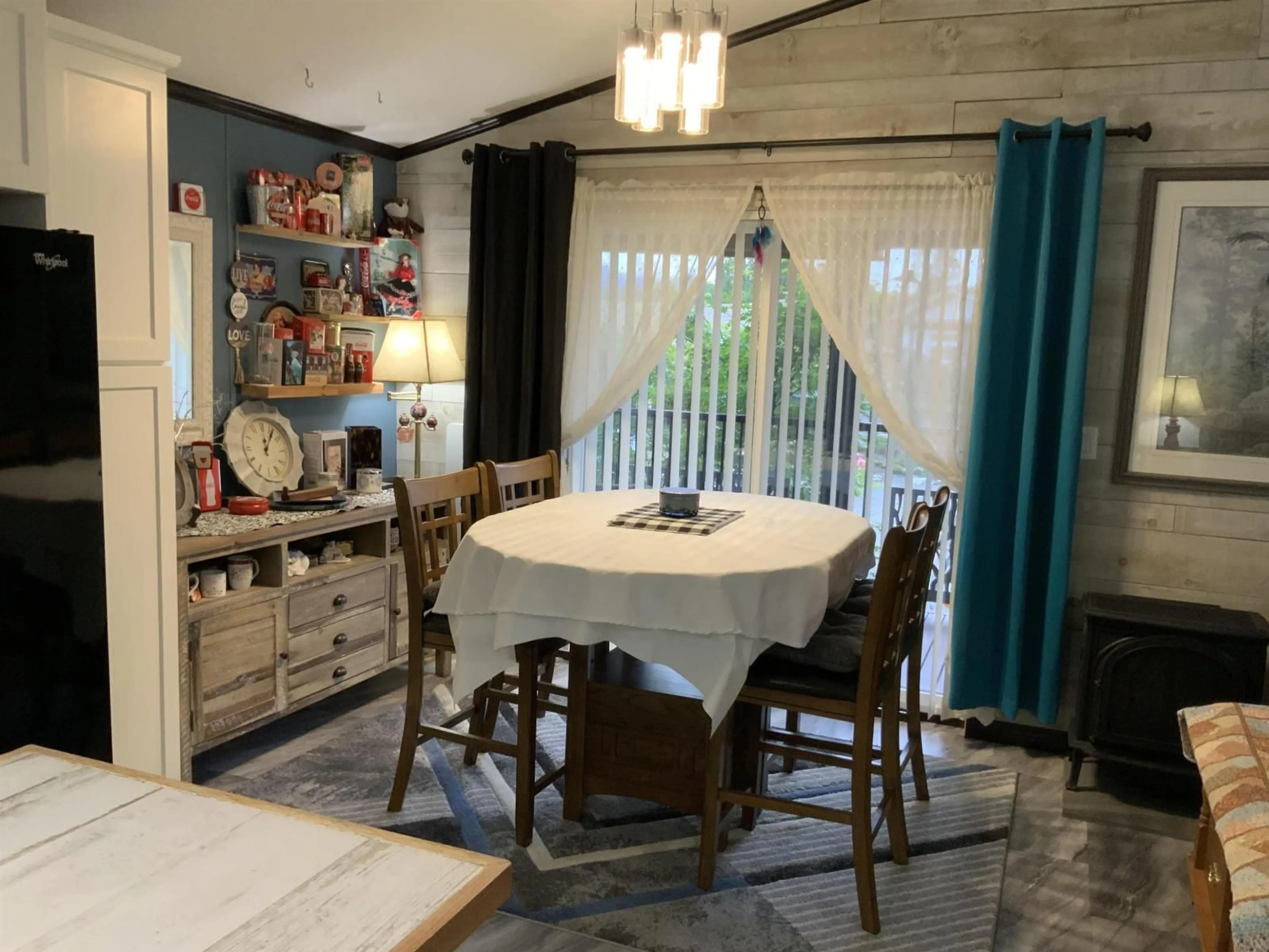 Dining room, wood/laminate floor for 23 - 53480 BRIDAL FALLS ROAD, Rosedale British Columbia V0X1X1