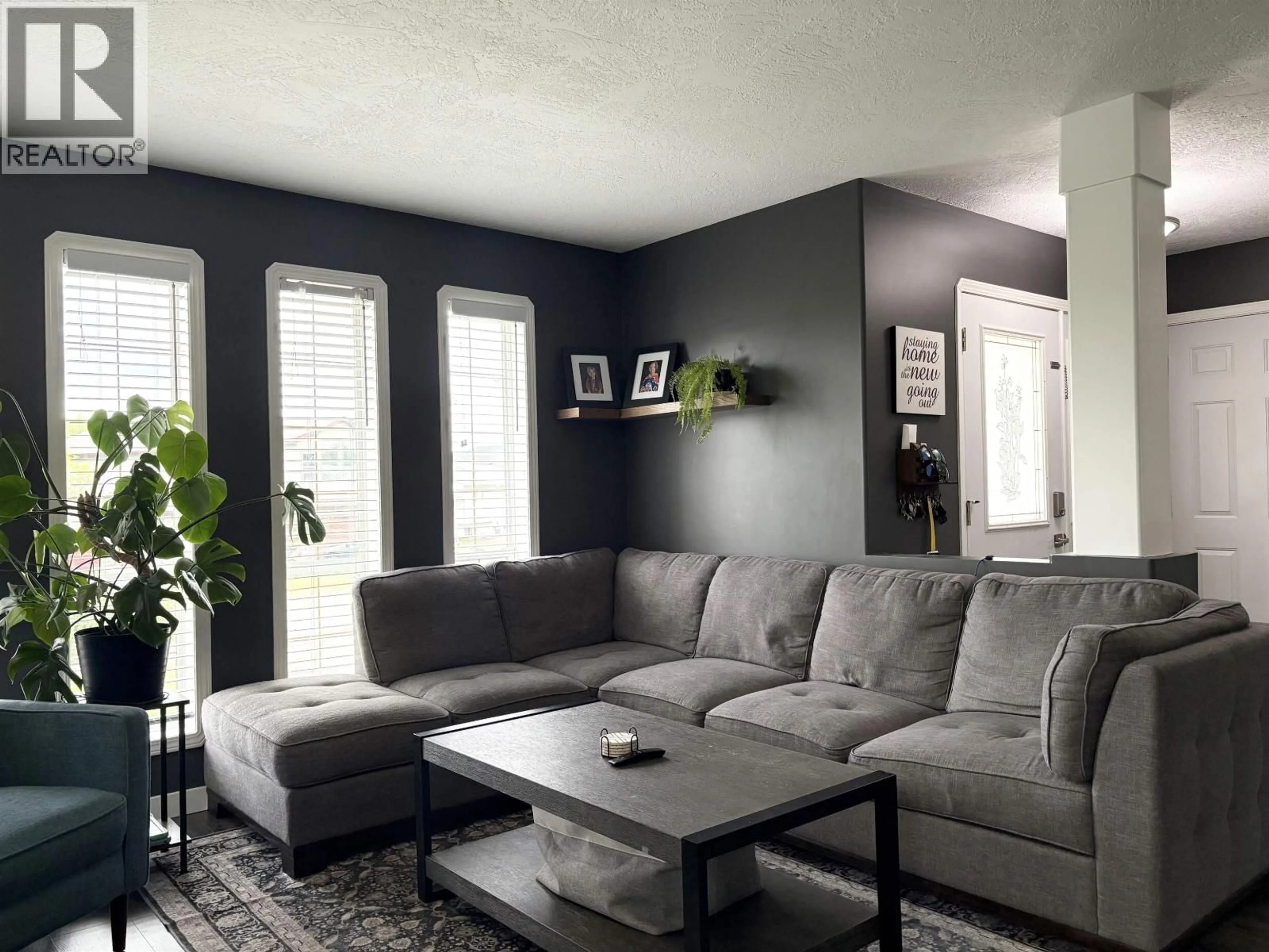 Living room with furniture, unknown for 4411 WHEELER ROAD, Prince George British Columbia V2N5H4
