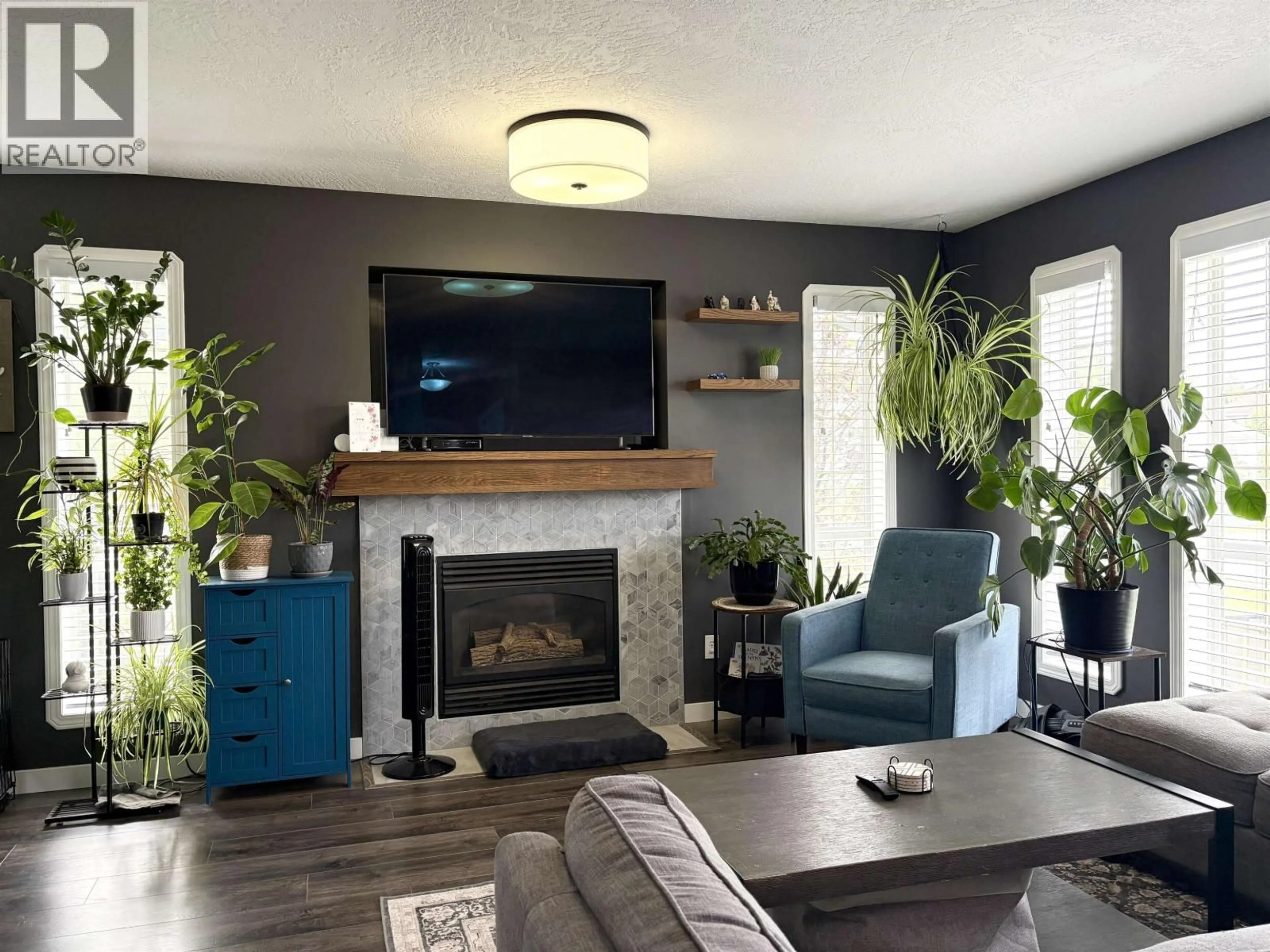 Living room with furniture, unknown for 4411 WHEELER ROAD, Prince George British Columbia V2N5H4