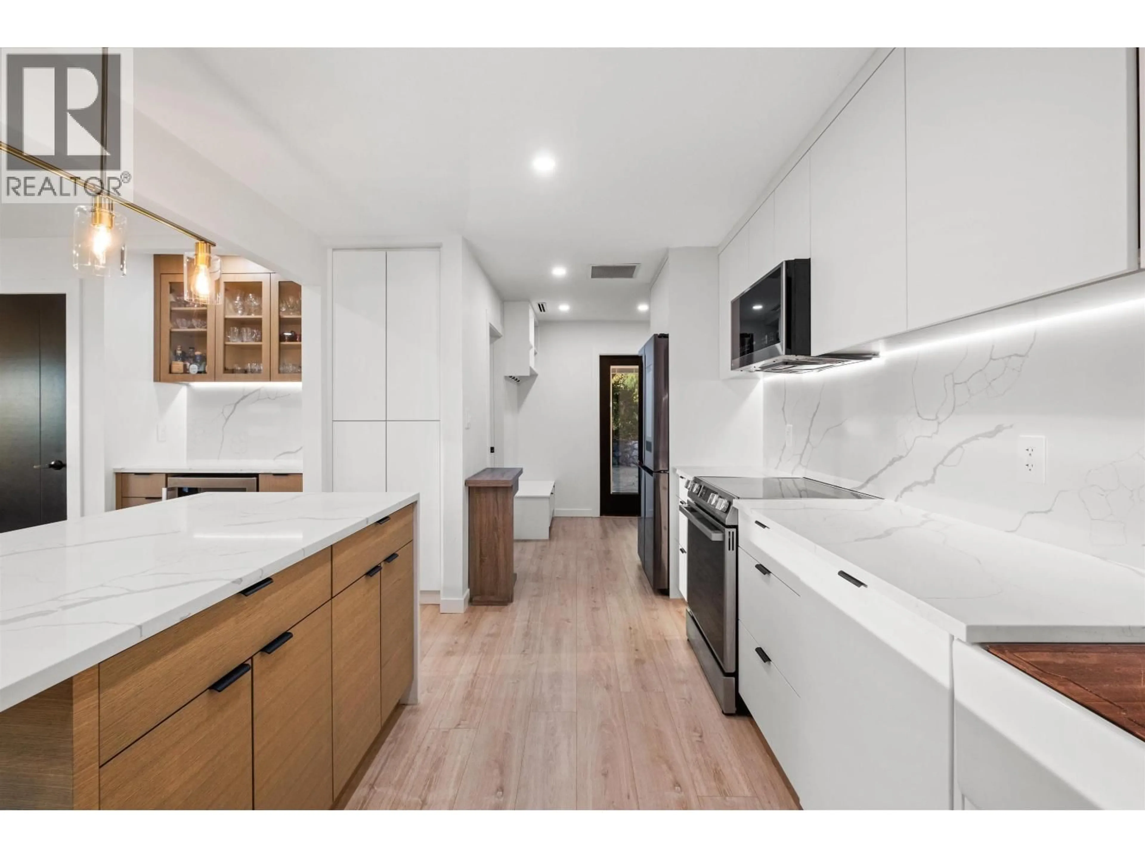Open concept kitchen, unknown for 3812 DALKEITH DRIVE, North Vancouver British Columbia V7N3N6