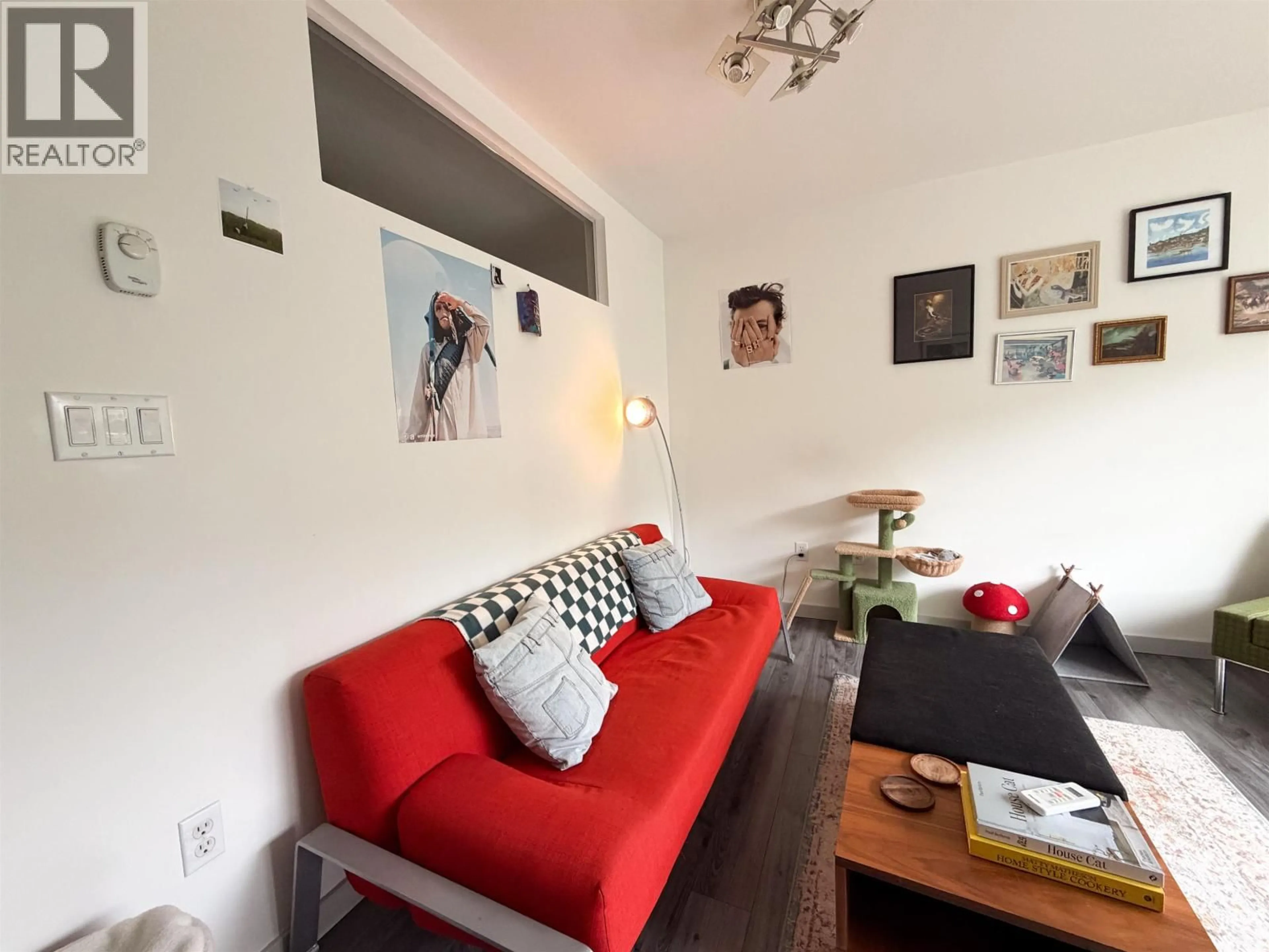 Living room with furniture, unknown for 312 - 5775 IRMIN STREET, Burnaby British Columbia V5J0C3
