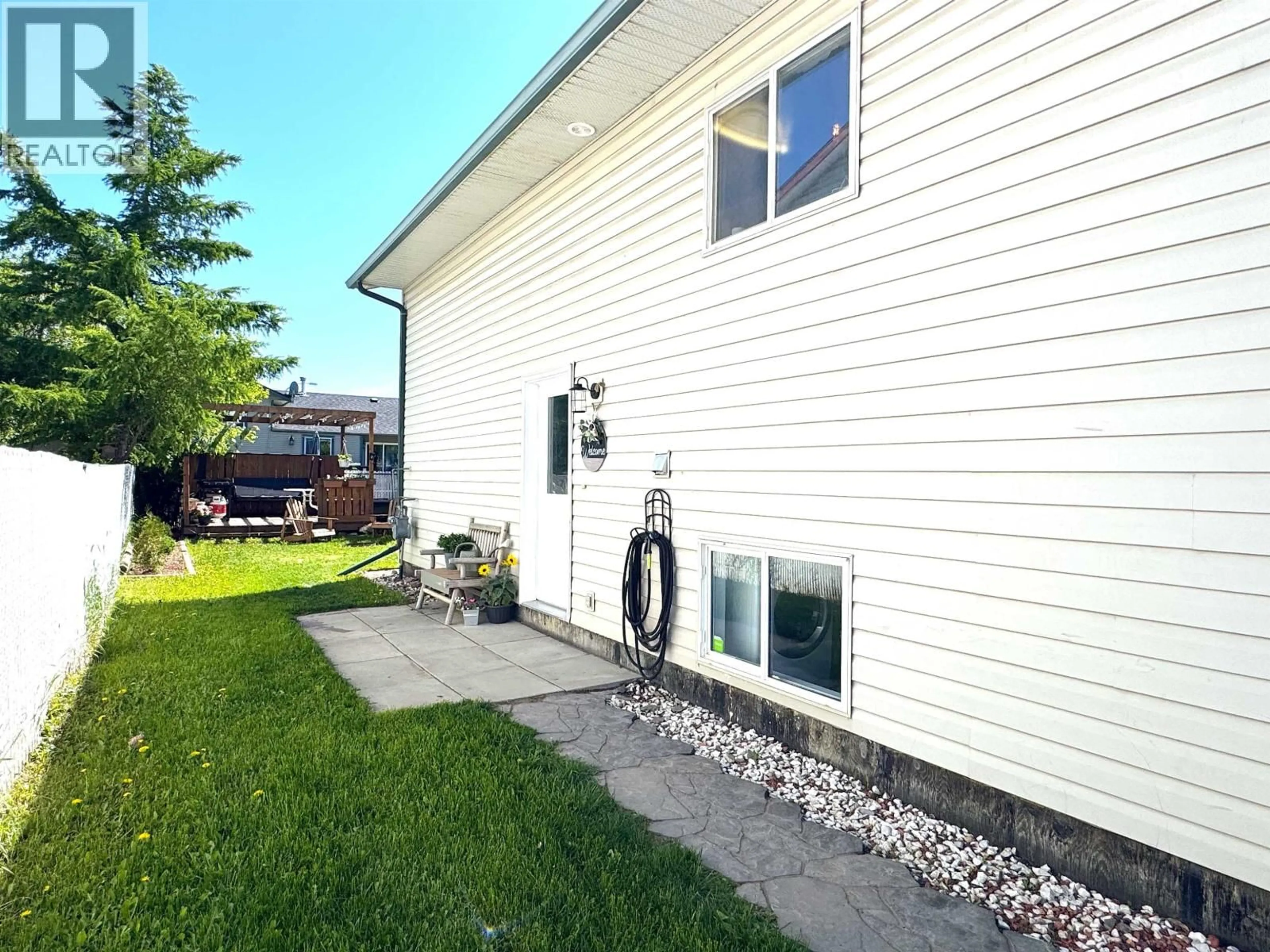 Unknown for B - 10307 90 STREET, Fort St. John British Columbia V1J6S6