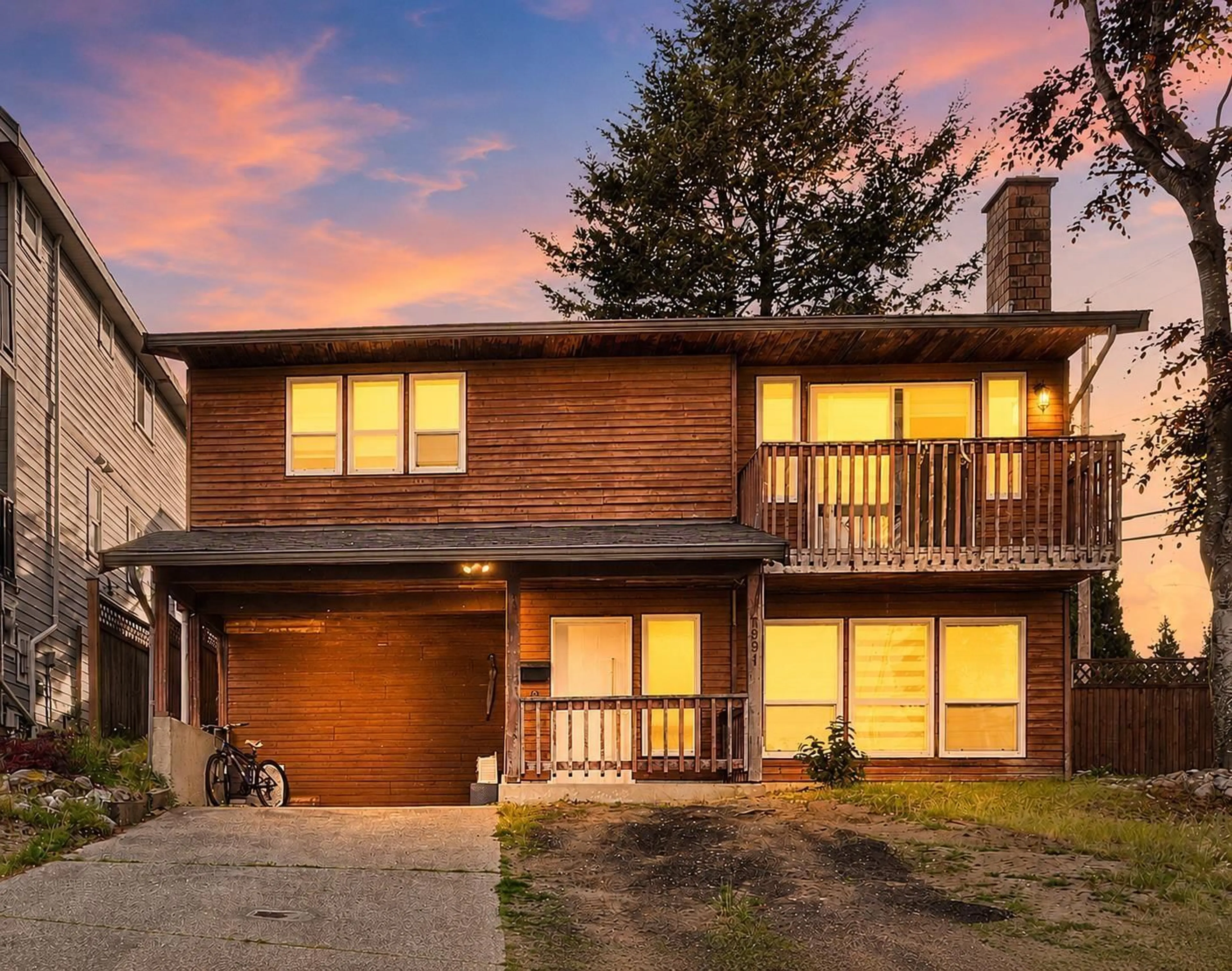 Home with brick exterior material, street for 7991 138A STREET, Surrey British Columbia V3W7E8