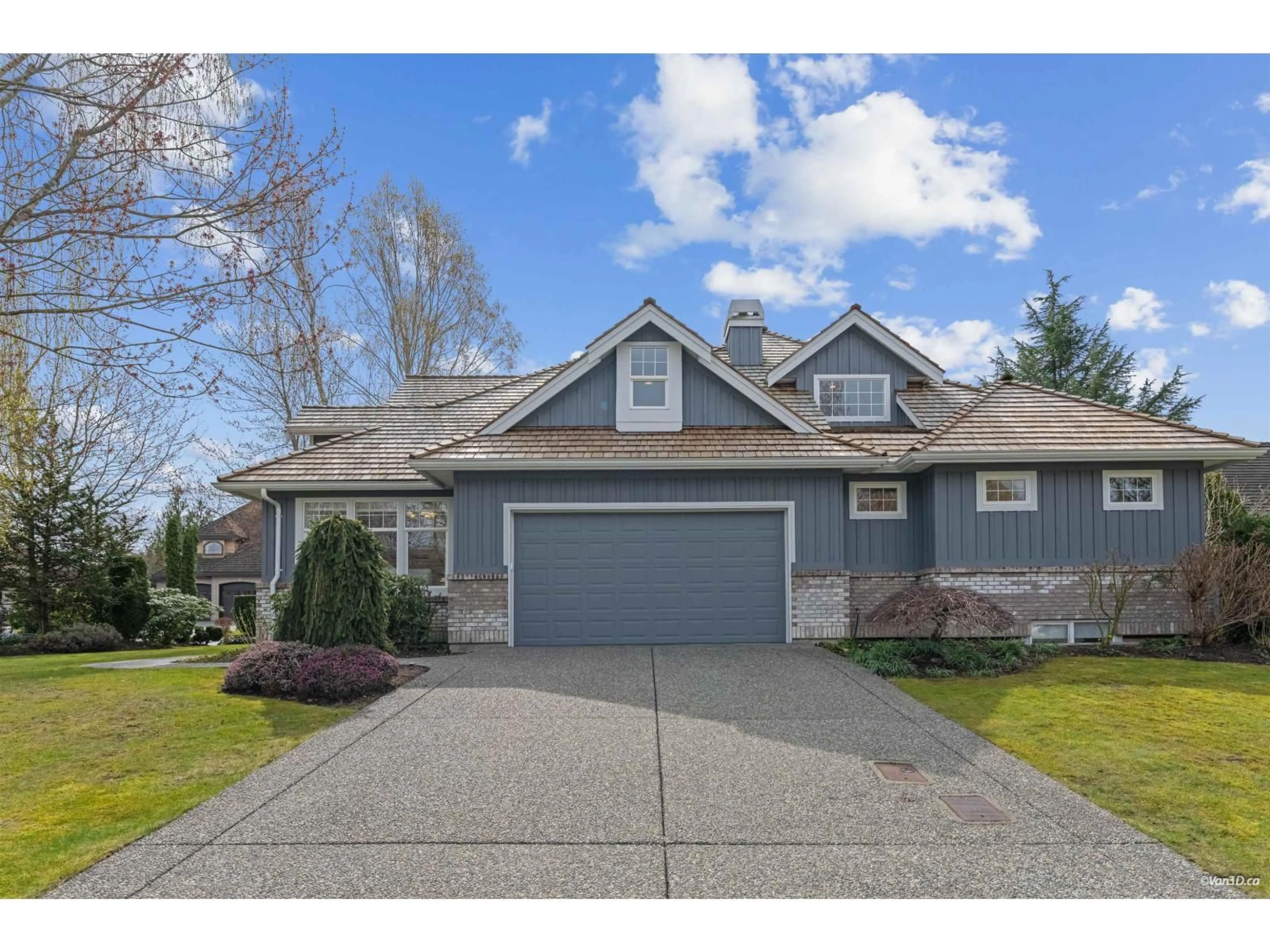 Home with vinyl exterior material, street for 16330 LINCOLN WOODS COURT, Surrey British Columbia V3Z0J8