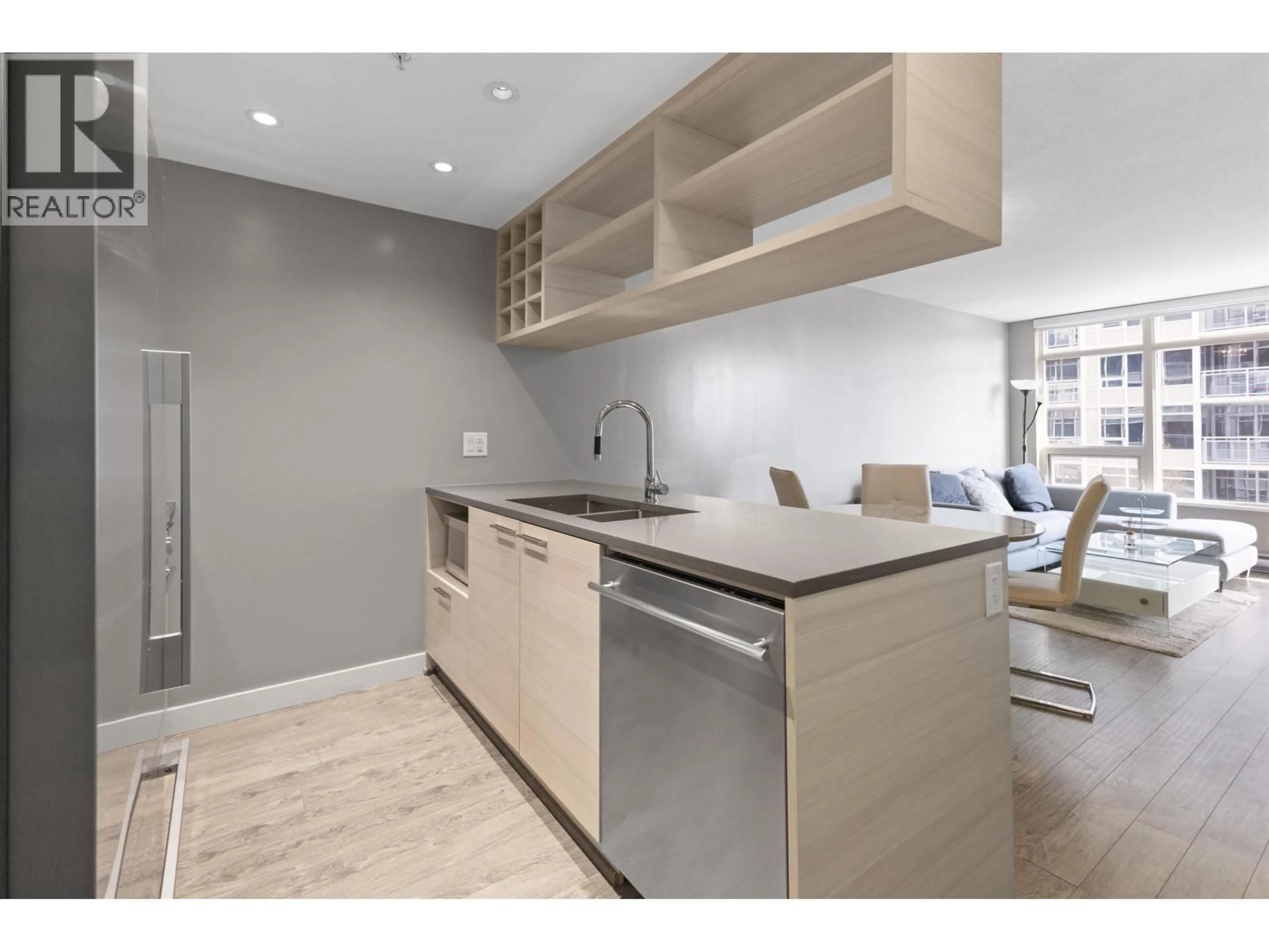 Standard kitchen, unknown for 1113 - 6188 NO. 3 ROAD, Richmond British Columbia V6Y0J3