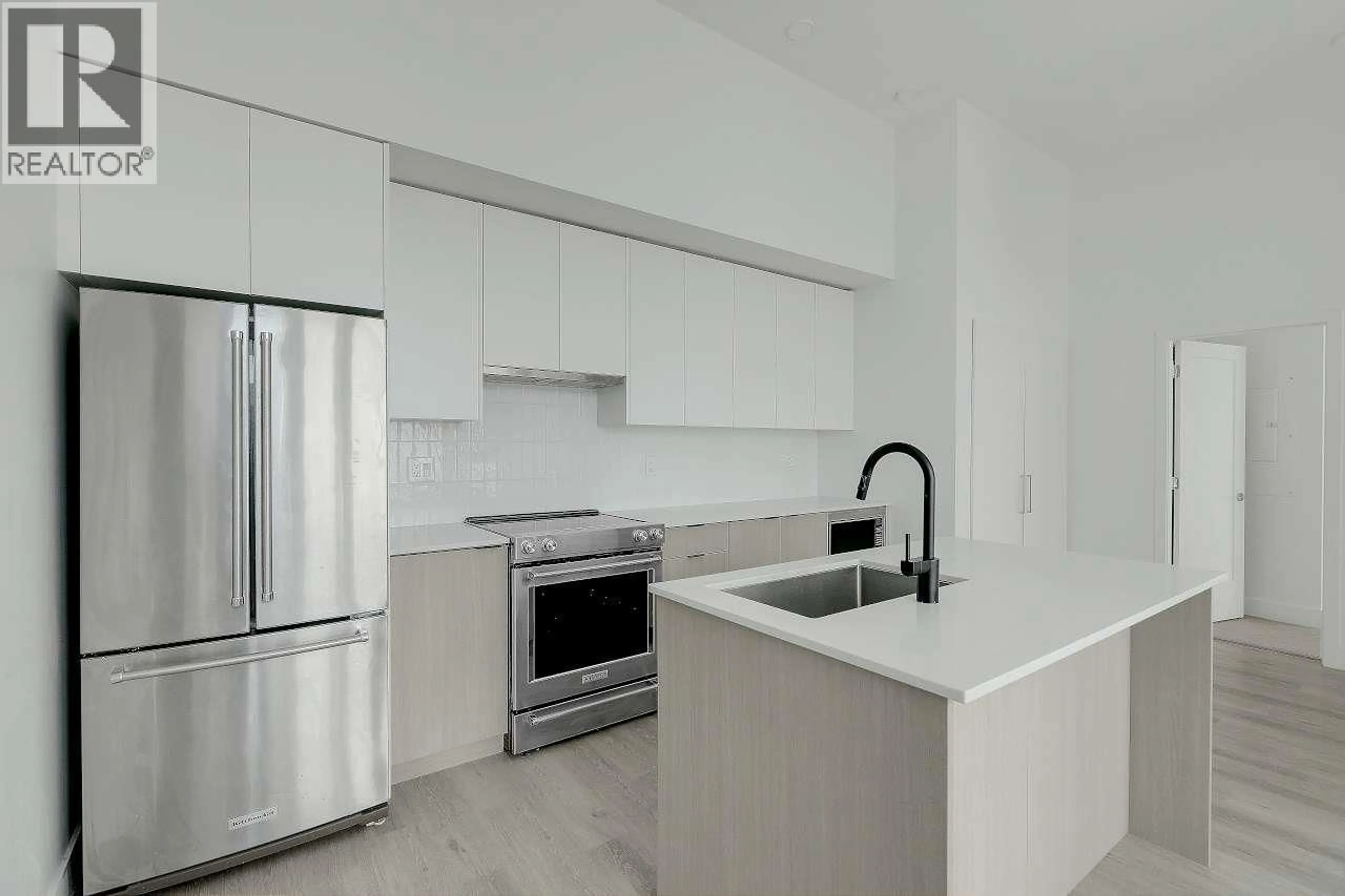 Unknown for 103 - 1306 LAVAL SQUARE, Coquitlam British Columbia V3K0H4