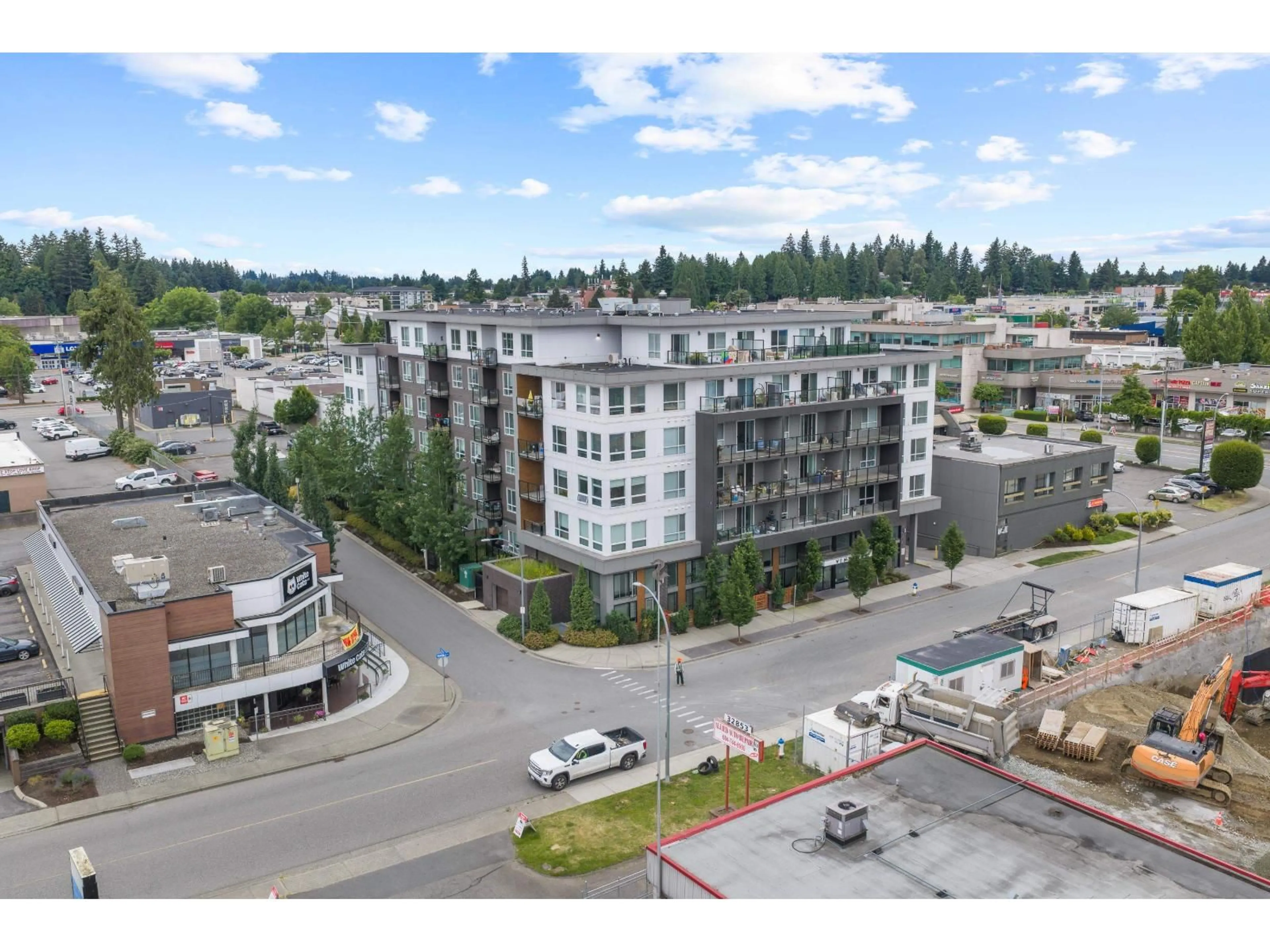 A pic from outside/outdoor area/front of a property/back of a property/a pic from drone, unknown for 509 - 32838 VENTURA AVENUE, Abbotsford British Columbia V2S0M5