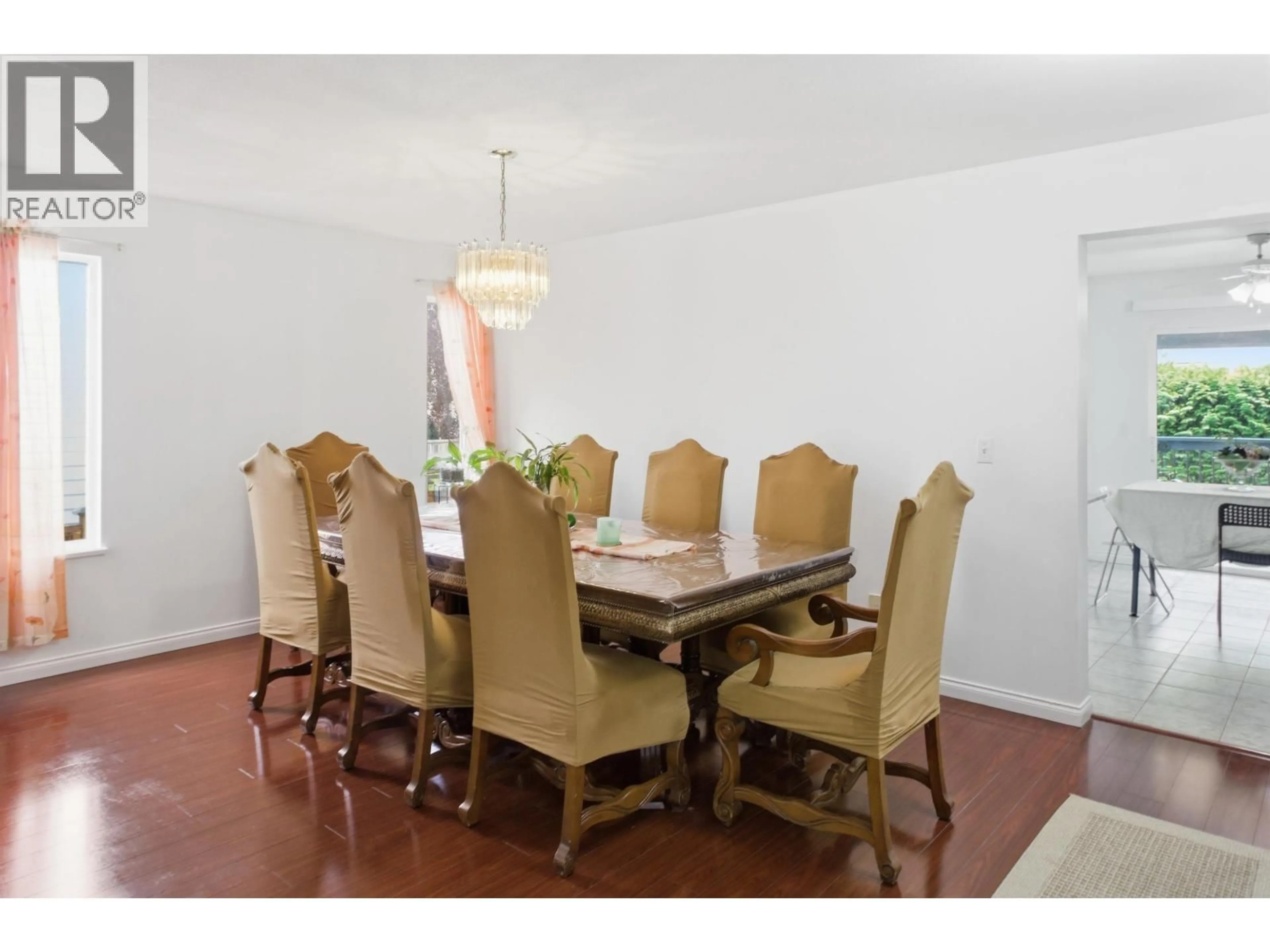 Dining room, wood/laminate floor for 5260 OLIVER DRIVE, Richmond British Columbia V6V2S7