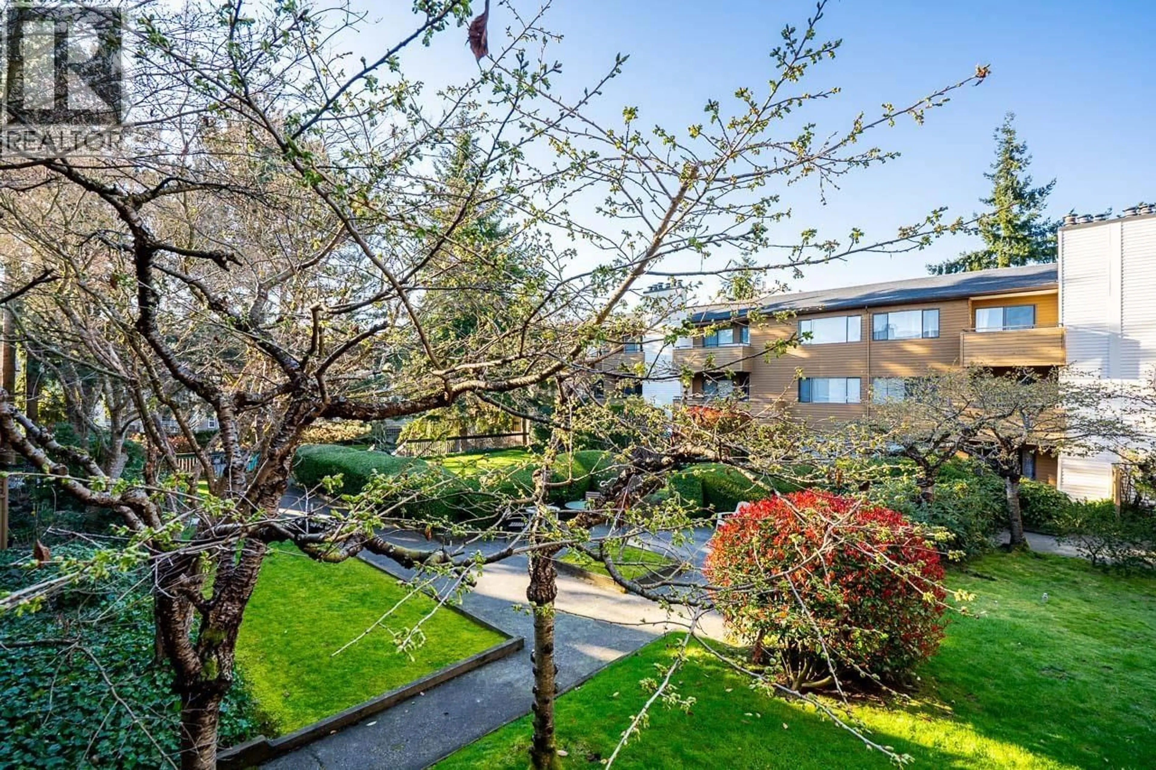 Patio, street for 254 - 7293 MOFFATT ROAD, Richmond British Columbia V6Y3E4